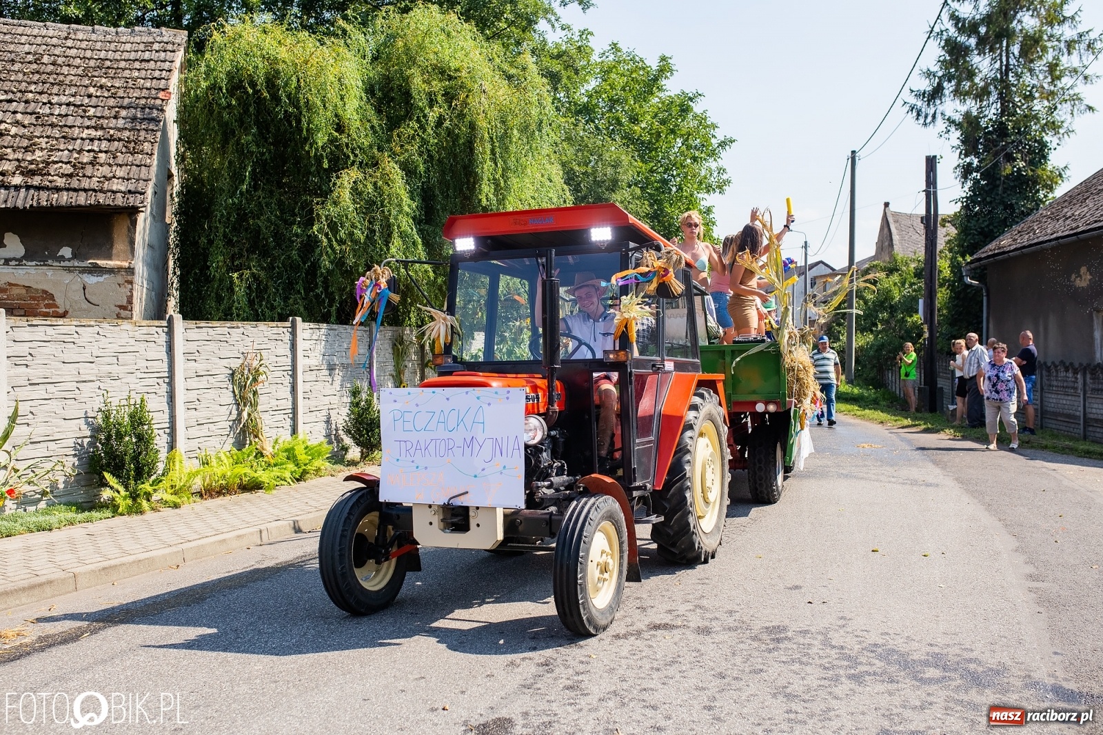 Zdjęcie w galerii na portalu naszraciborz.pl: Dożynki w Pietraszynie. Gmina Krzanowice to rolnicza potęga [FOTO i WIDEO] wiadomości z regionu