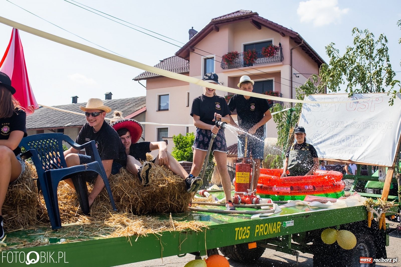 Zdjęcie w galerii na portalu naszraciborz.pl: Dożynki w Pietraszynie. Gmina Krzanowice to rolnicza potęga [FOTO i WIDEO] wiadomości z regionu