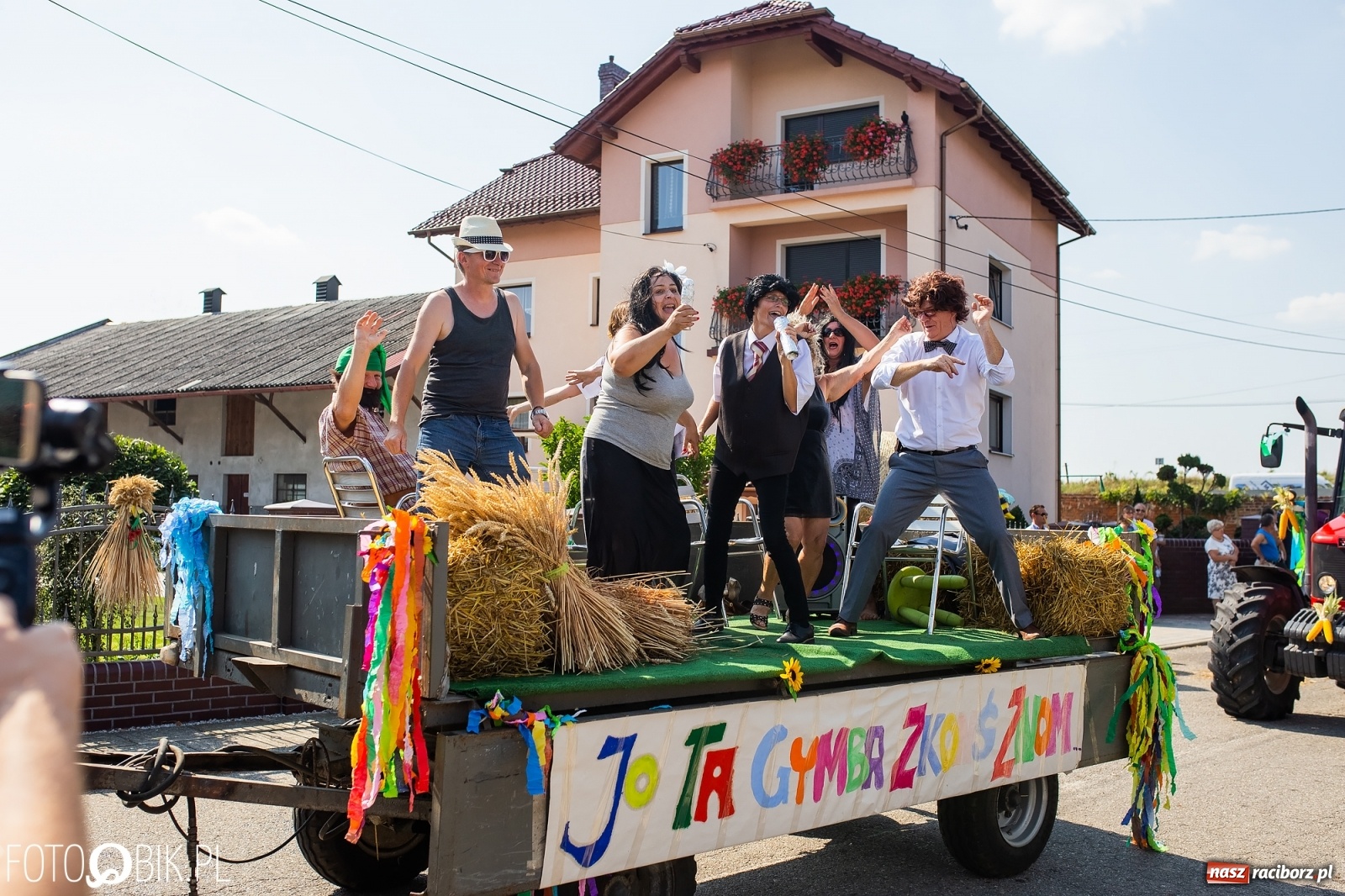 Zdjęcie w galerii na portalu naszraciborz.pl: Dożynki w Pietraszynie. Gmina Krzanowice to rolnicza potęga [FOTO i WIDEO] wiadomości z regionu