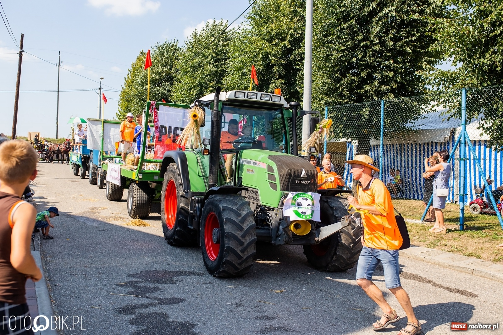 Zdjęcie w galerii na portalu naszraciborz.pl: Dożynki w Pietraszynie. Gmina Krzanowice to rolnicza potęga [FOTO i WIDEO] wiadomości z regionu