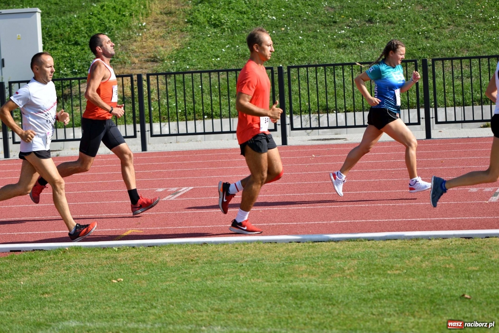 Zdjęcie w galerii na portalu naszraciborz.pl: Poznajcie śmiałków V Półmaratonu Rafako [FOTO] wiadomości z regionu