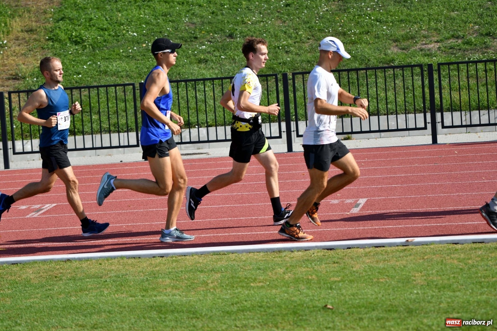 Zdjęcie w galerii na portalu naszraciborz.pl: Poznajcie śmiałków V Półmaratonu Rafako [FOTO] wiadomości z regionu