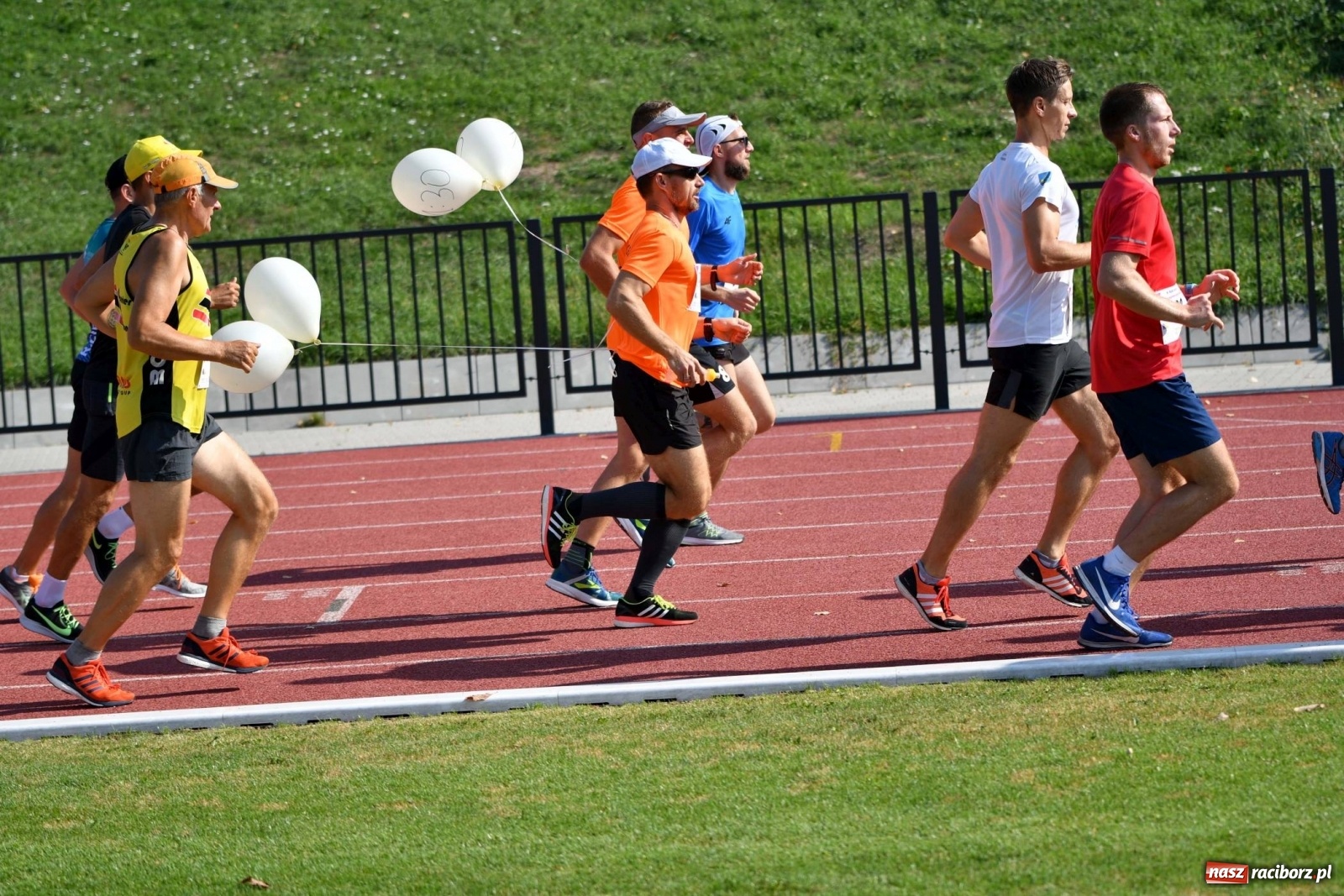 Zdjęcie w galerii na portalu naszraciborz.pl: Poznajcie śmiałków V Półmaratonu Rafako [FOTO] wiadomości z regionu