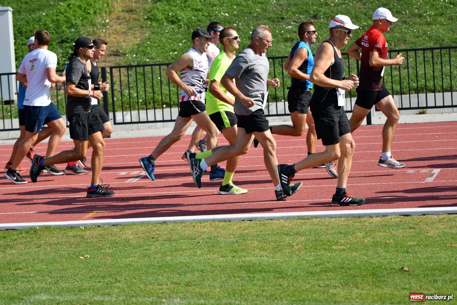 Zdjęcie w galerii na portalu naszraciborz.pl: Poznajcie śmiałków V Półmaratonu Rafako [FOTO] wiadomości z regionu