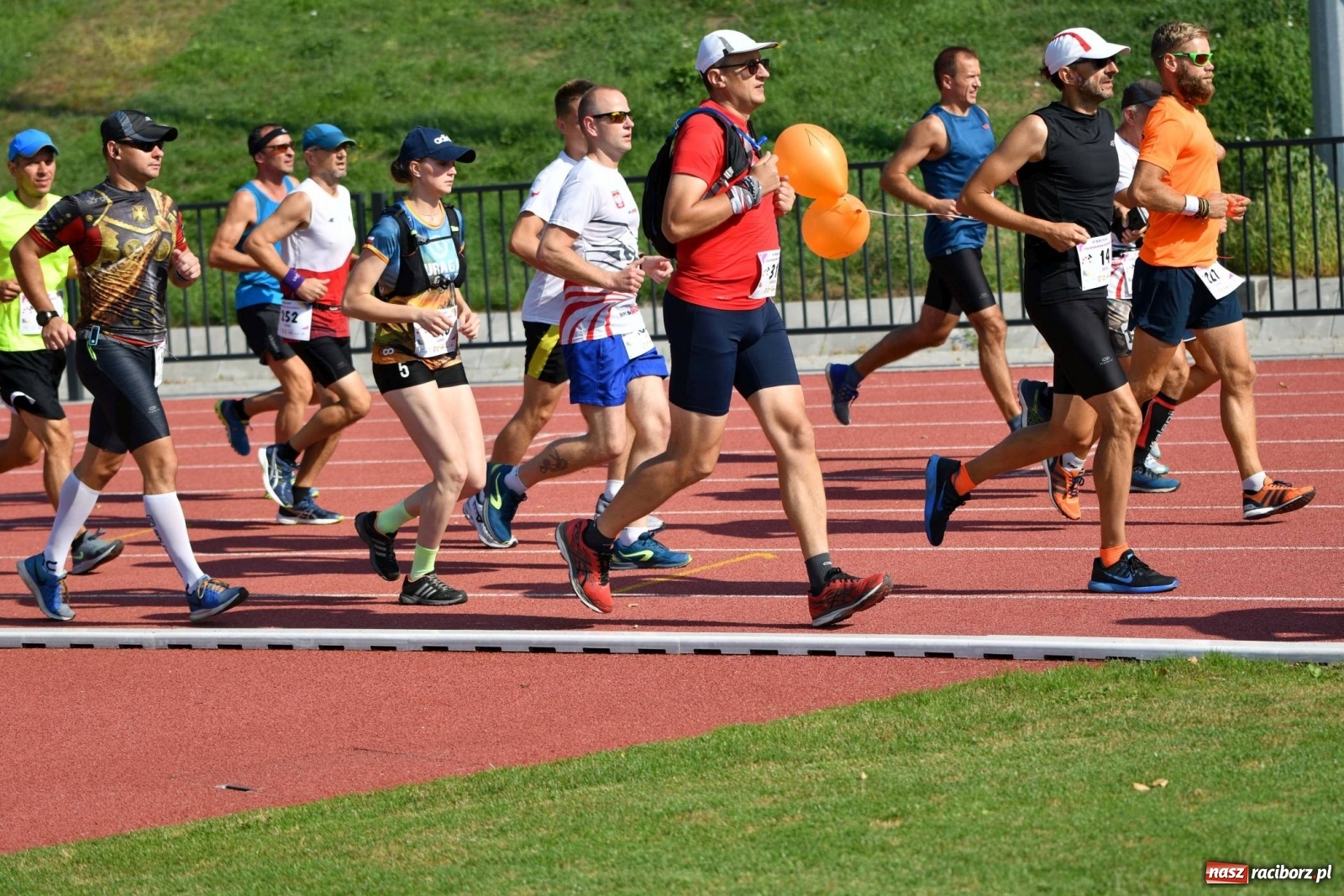 Zdjęcie w galerii na portalu naszraciborz.pl: Poznajcie śmiałków V Półmaratonu Rafako [FOTO] wiadomości z regionu