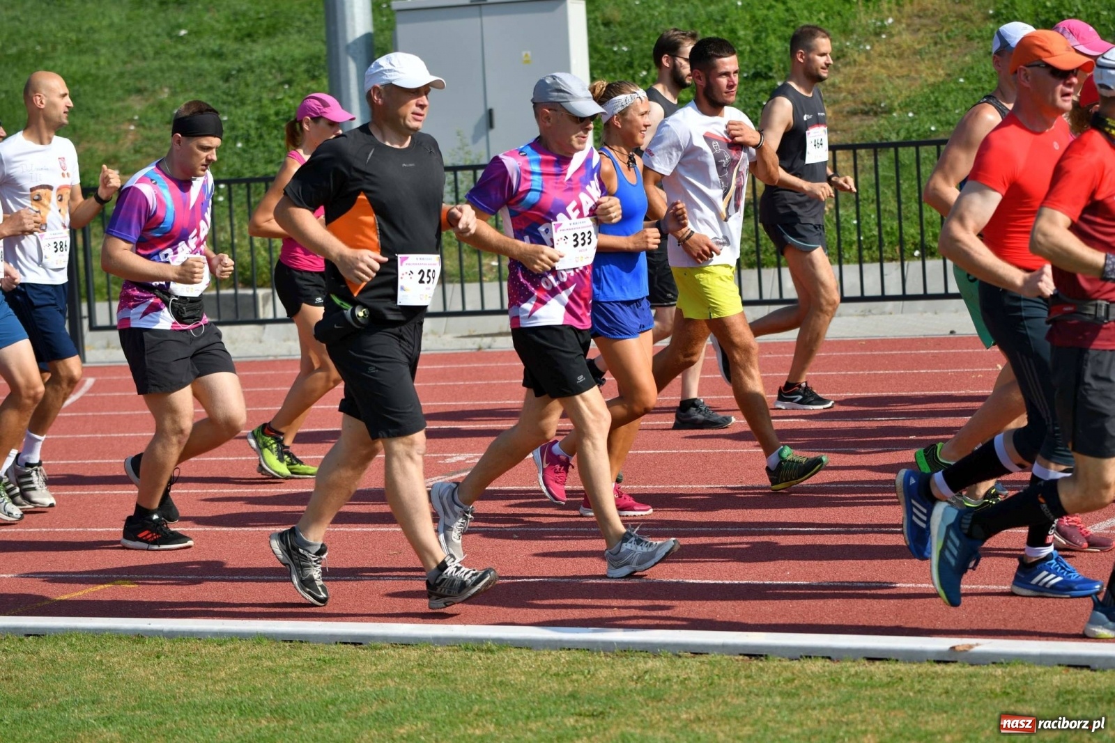 Zdjęcie w galerii na portalu naszraciborz.pl: Poznajcie śmiałków V Półmaratonu Rafako [FOTO] wiadomości z regionu