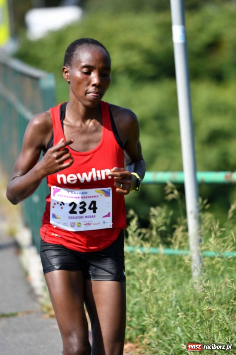 Zdjęcie w galerii na portalu naszraciborz.pl: Poznajcie śmiałków V Półmaratonu Rafako [FOTO] wiadomości z regionu