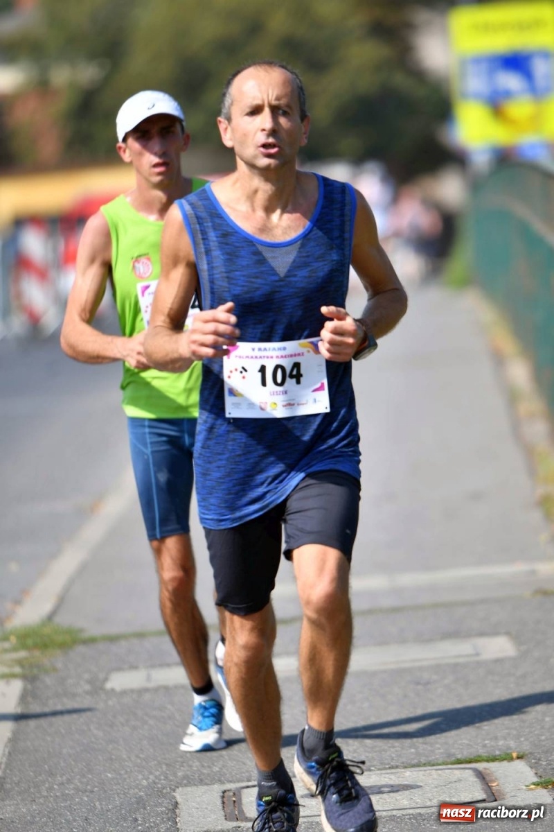 Zdjęcie w galerii na portalu naszraciborz.pl: Poznajcie śmiałków V Półmaratonu Rafako [FOTO] wiadomości z regionu