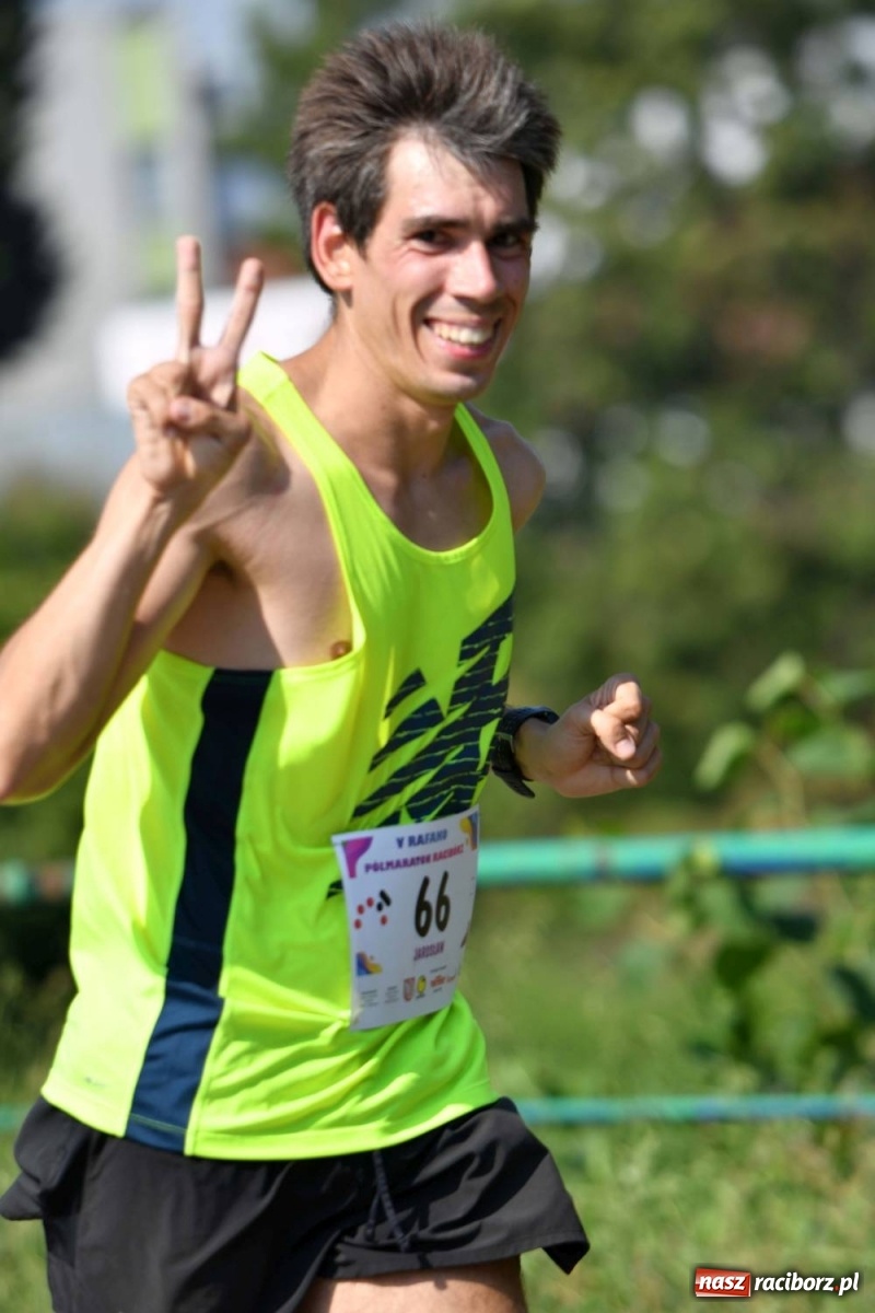 Zdjęcie w galerii na portalu naszraciborz.pl: Poznajcie śmiałków V Półmaratonu Rafako [FOTO] wiadomości z regionu