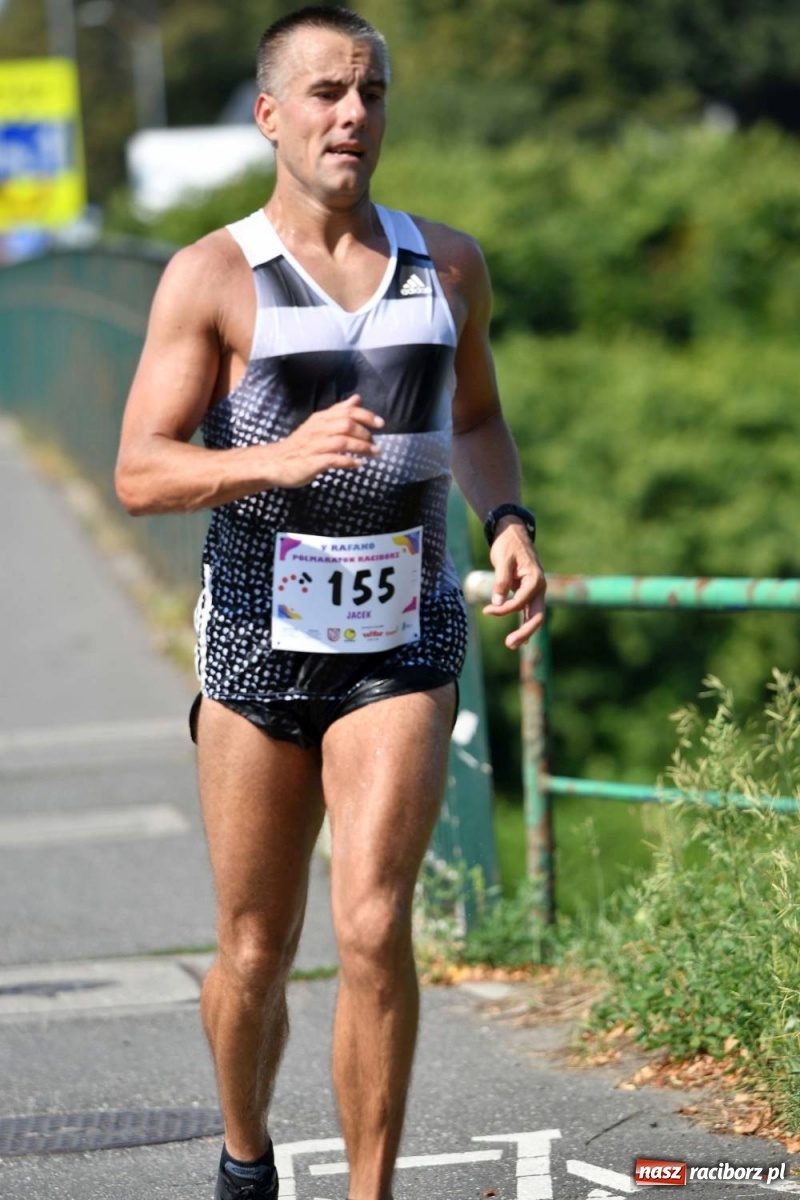 Zdjęcie w galerii na portalu naszraciborz.pl: Poznajcie śmiałków V Półmaratonu Rafako [FOTO] wiadomości z regionu