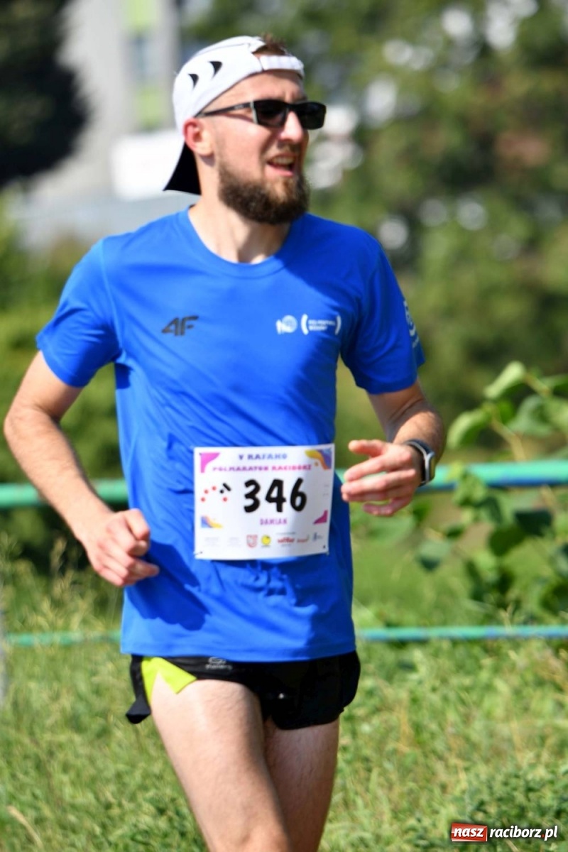 Zdjęcie w galerii na portalu naszraciborz.pl: Poznajcie śmiałków V Półmaratonu Rafako [FOTO] wiadomości z regionu