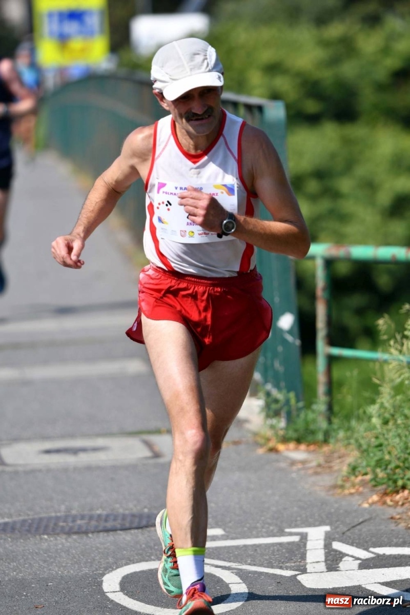 Zdjęcie w galerii na portalu naszraciborz.pl: Poznajcie śmiałków V Półmaratonu Rafako [FOTO] wiadomości z regionu