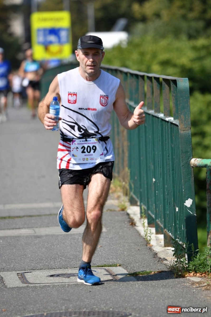 Zdjęcie w galerii na portalu naszraciborz.pl: Poznajcie śmiałków V Półmaratonu Rafako [FOTO] wiadomości z regionu