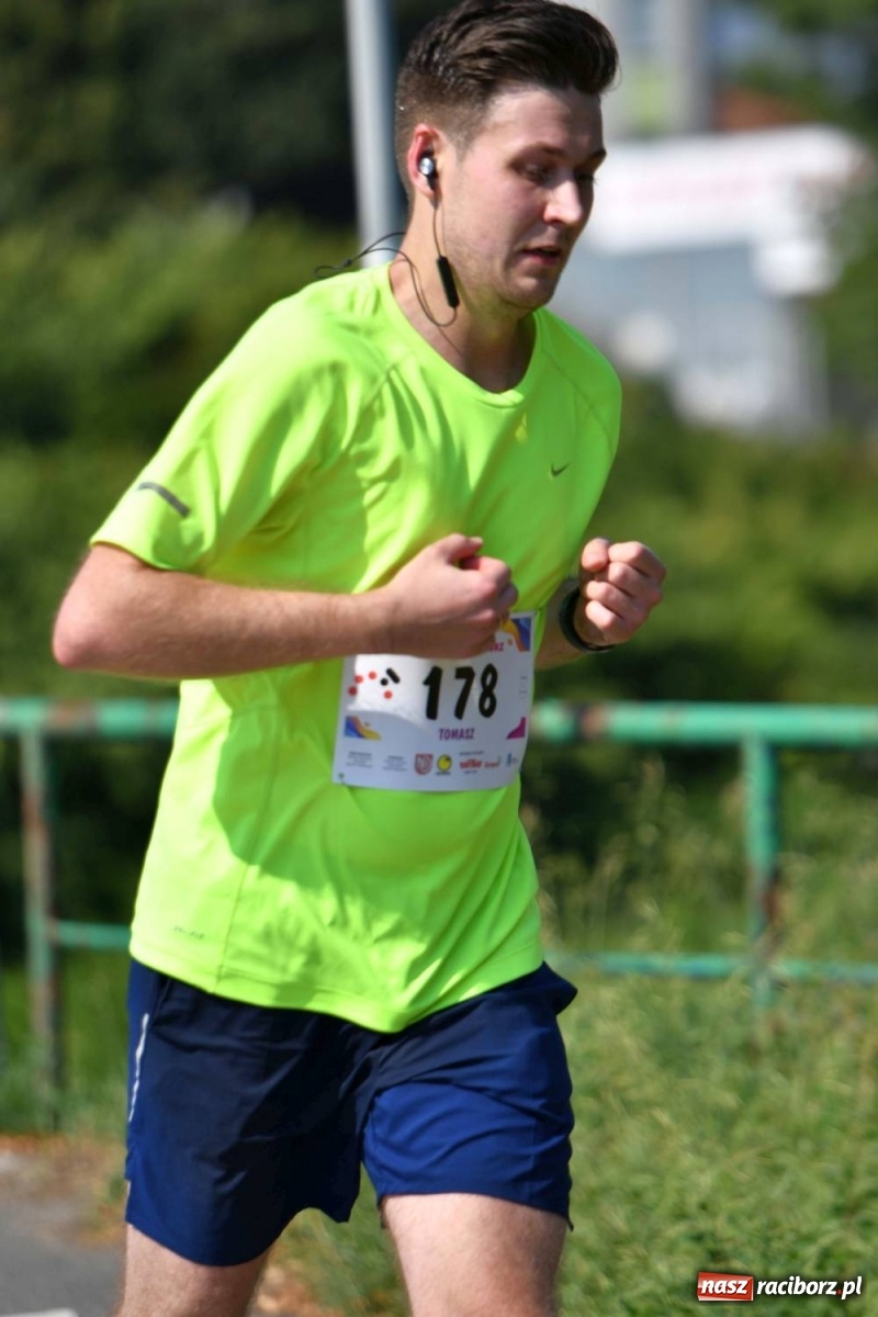 Zdjęcie w galerii na portalu naszraciborz.pl: Poznajcie śmiałków V Półmaratonu Rafako [FOTO] wiadomości z regionu