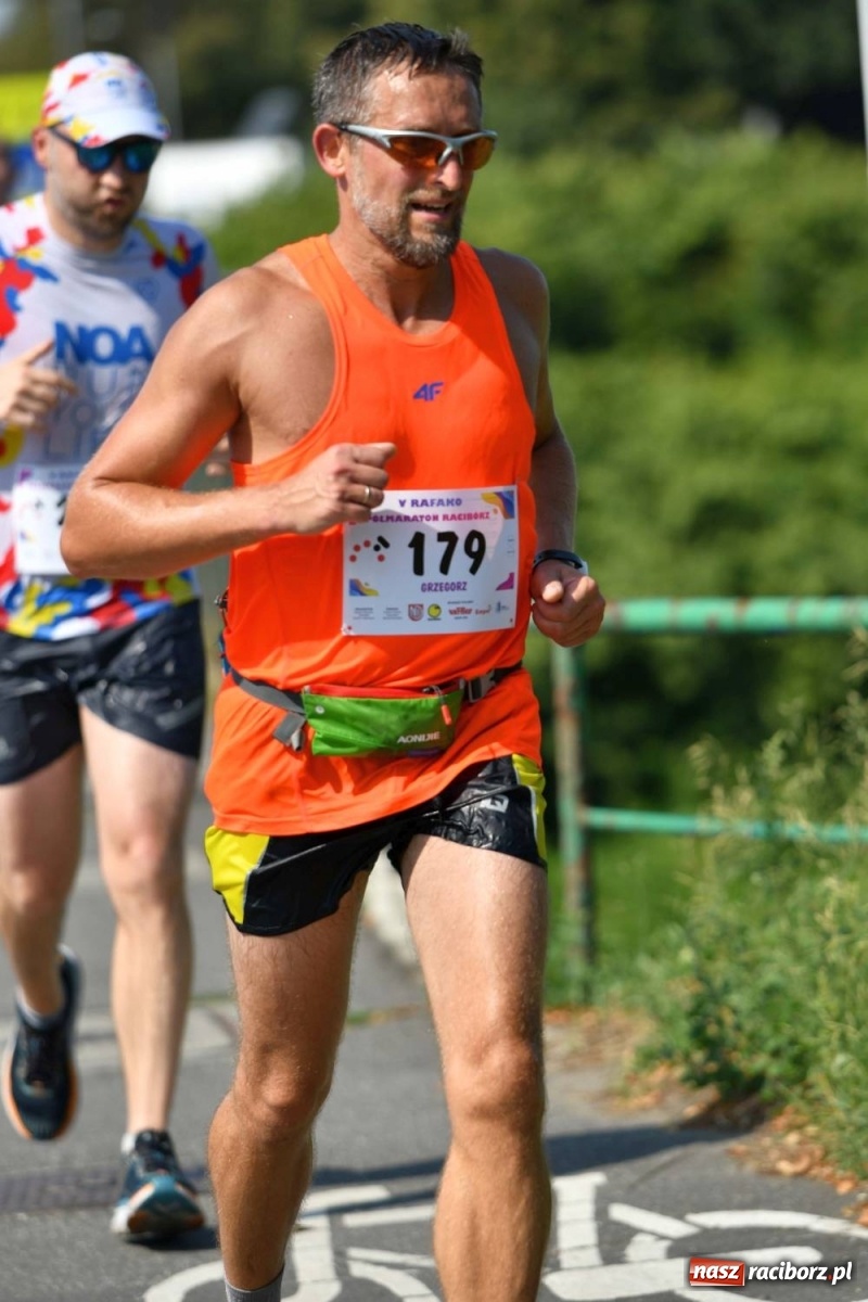 Zdjęcie w galerii na portalu naszraciborz.pl: Poznajcie śmiałków V Półmaratonu Rafako [FOTO] wiadomości z regionu