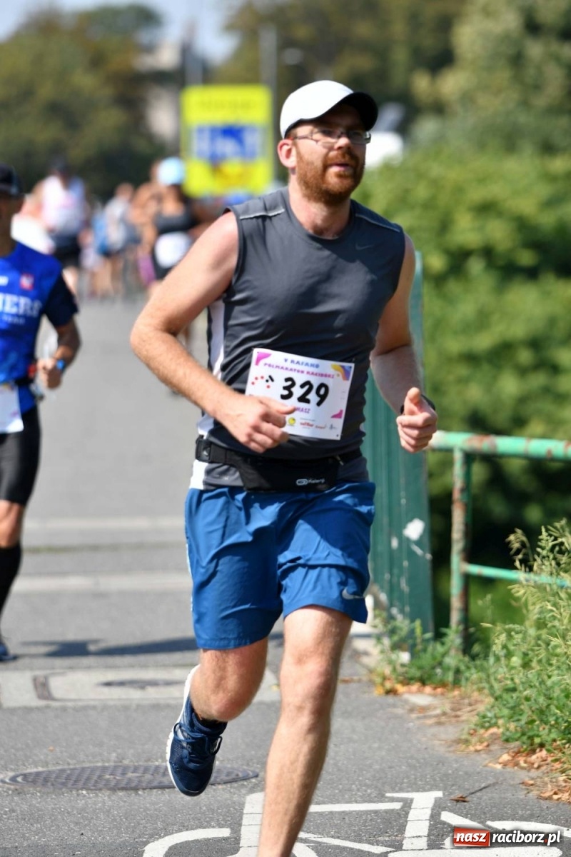 Zdjęcie w galerii na portalu naszraciborz.pl: Poznajcie śmiałków V Półmaratonu Rafako [FOTO] wiadomości z regionu