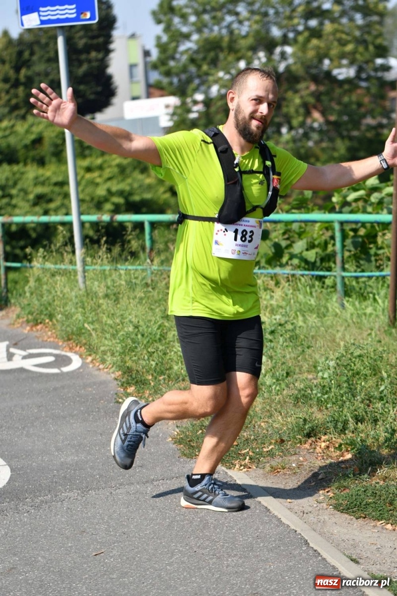 Zdjęcie w galerii na portalu naszraciborz.pl: Poznajcie śmiałków V Półmaratonu Rafako [FOTO] wiadomości z regionu