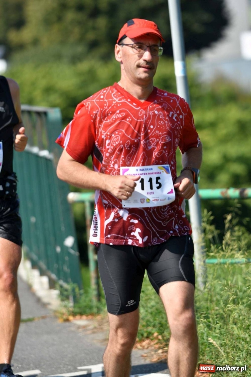 Zdjęcie w galerii na portalu naszraciborz.pl: Poznajcie śmiałków V Półmaratonu Rafako [FOTO] wiadomości z regionu