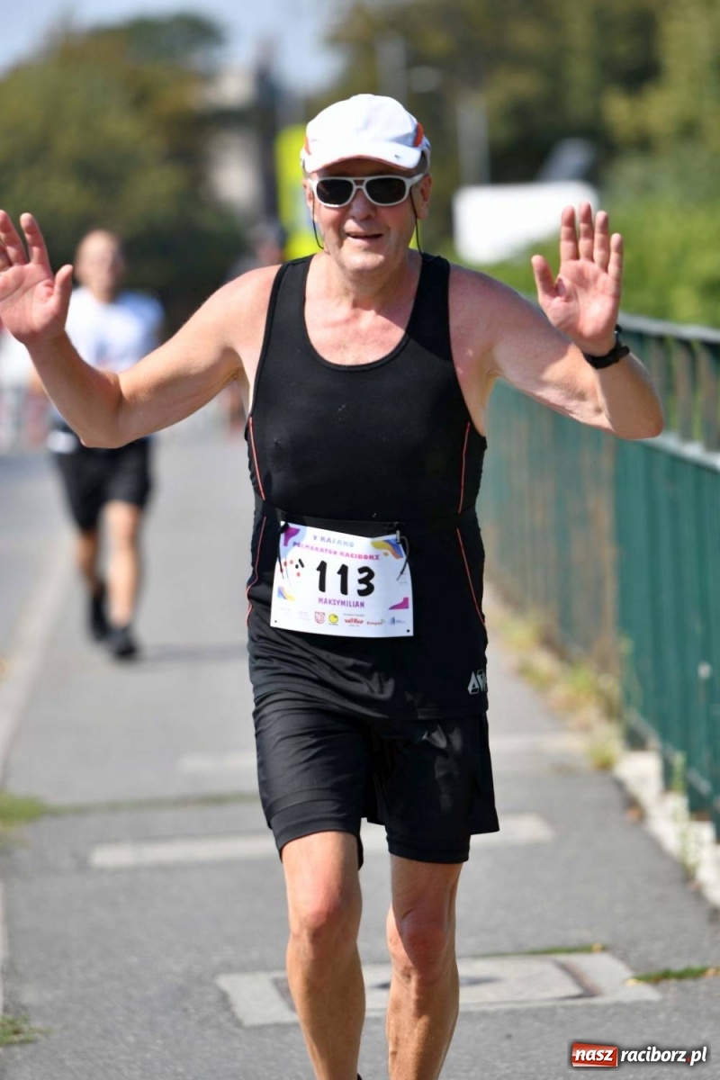 Zdjęcie w galerii na portalu naszraciborz.pl: Poznajcie śmiałków V Półmaratonu Rafako [FOTO] wiadomości z regionu