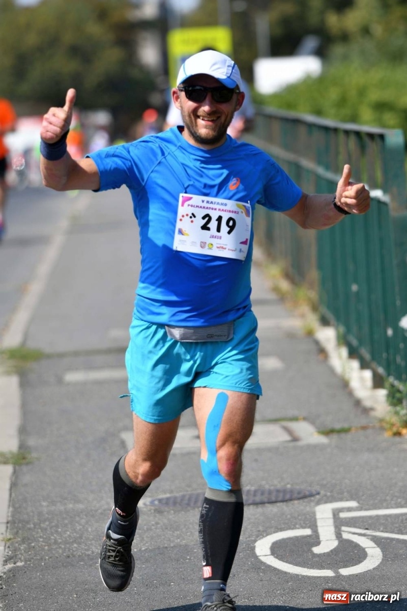 Zdjęcie w galerii na portalu naszraciborz.pl: Poznajcie śmiałków V Półmaratonu Rafako [FOTO] wiadomości z regionu