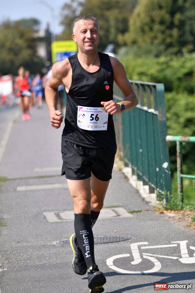 Zdjęcie w galerii na portalu naszraciborz.pl: Poznajcie śmiałków V Półmaratonu Rafako [FOTO] wiadomości z regionu
