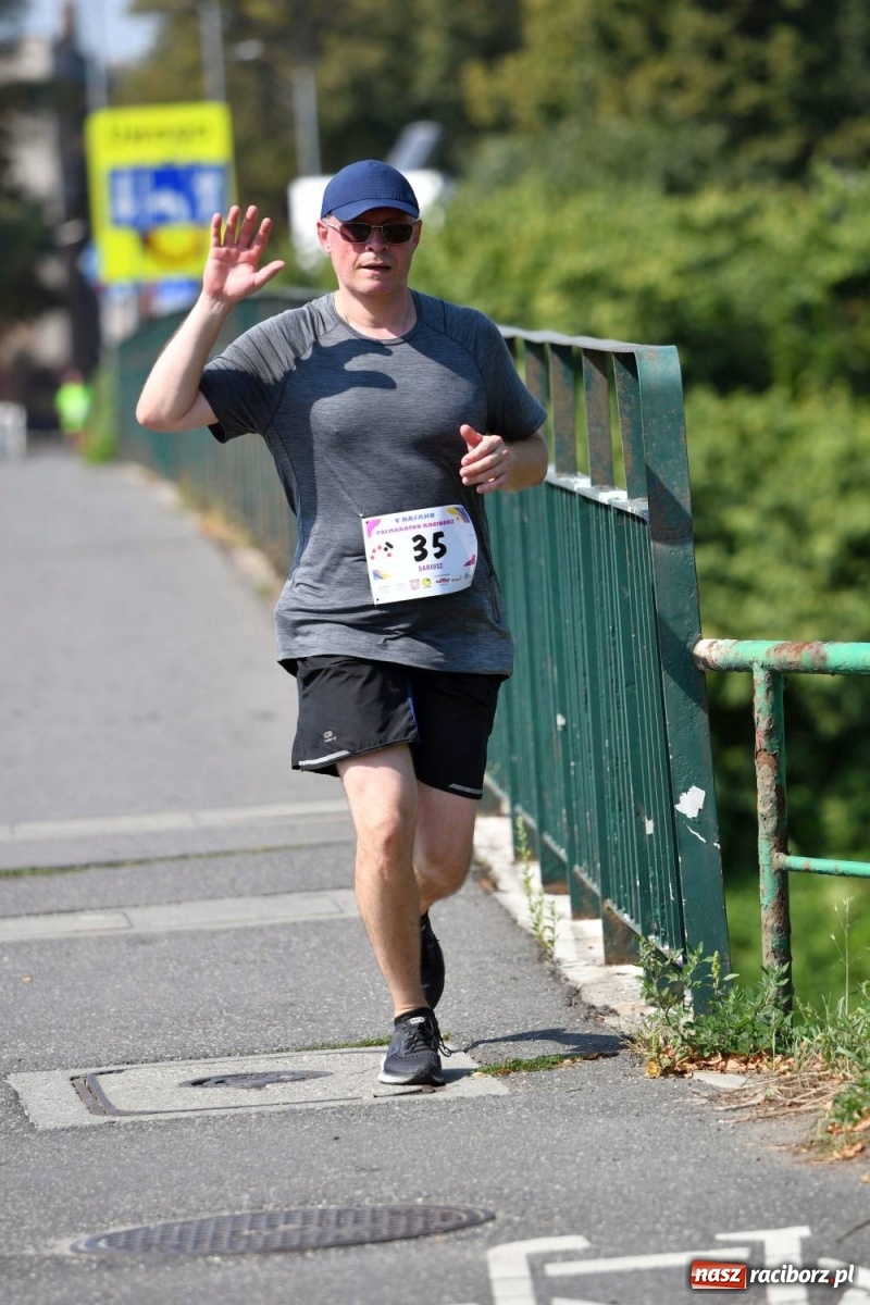 Zdjęcie w galerii na portalu naszraciborz.pl: Poznajcie śmiałków V Półmaratonu Rafako [FOTO] wiadomości z regionu