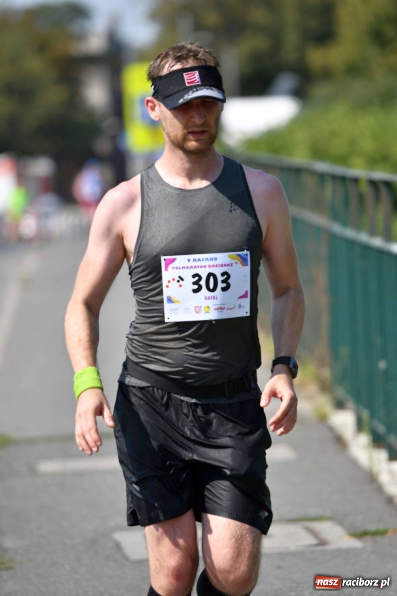 Zdjęcie w galerii na portalu naszraciborz.pl: Poznajcie śmiałków V Półmaratonu Rafako [FOTO] wiadomości z regionu