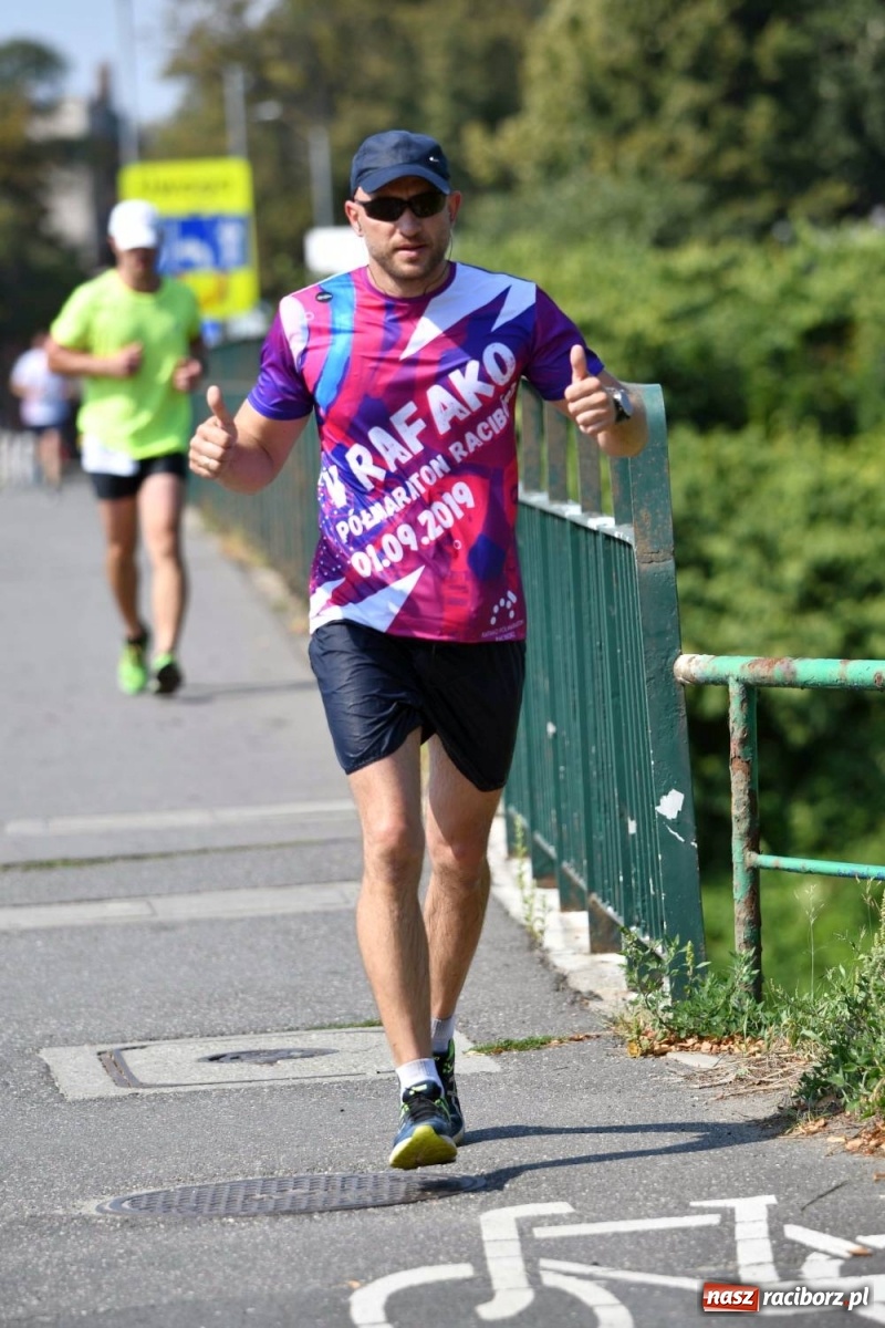 Zdjęcie w galerii na portalu naszraciborz.pl: Poznajcie śmiałków V Półmaratonu Rafako [FOTO] wiadomości z regionu