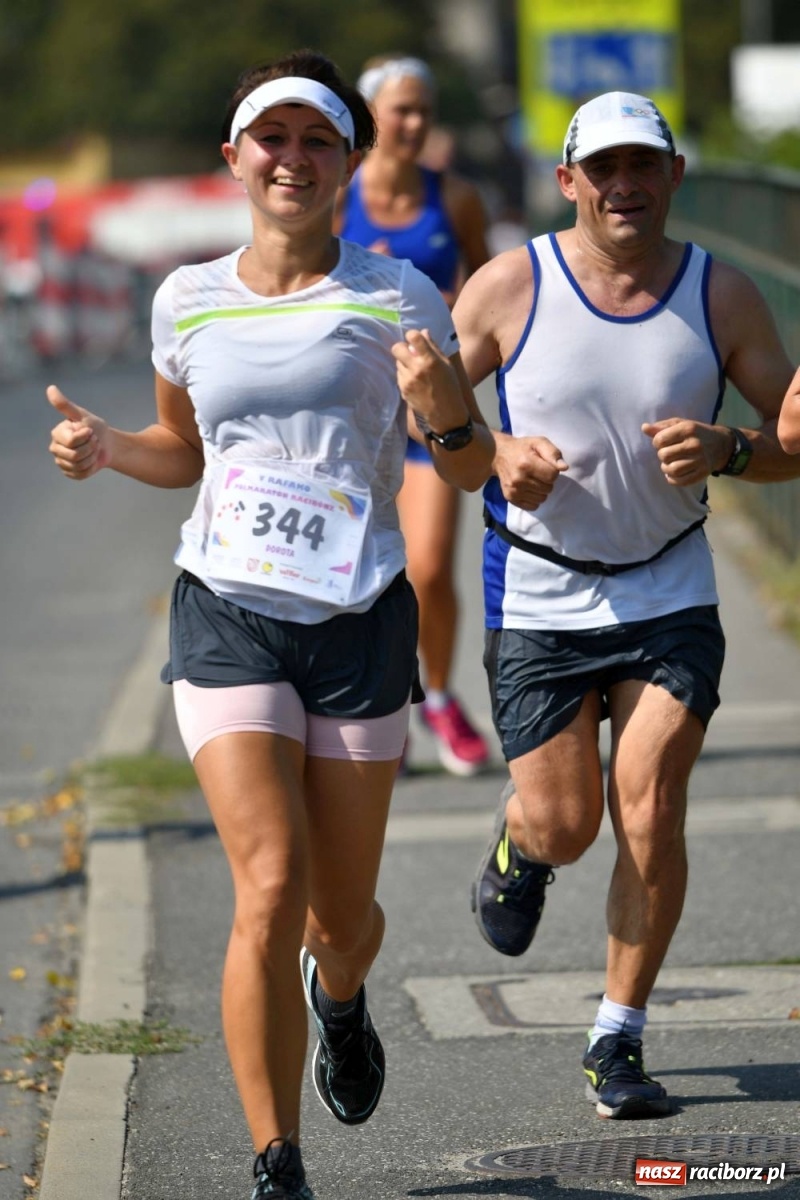 Zdjęcie w galerii na portalu naszraciborz.pl: Poznajcie śmiałków V Półmaratonu Rafako [FOTO] wiadomości z regionu