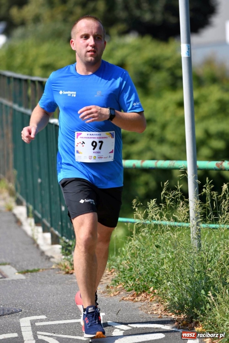 Zdjęcie w galerii na portalu naszraciborz.pl: Poznajcie śmiałków V Półmaratonu Rafako [FOTO] wiadomości z regionu