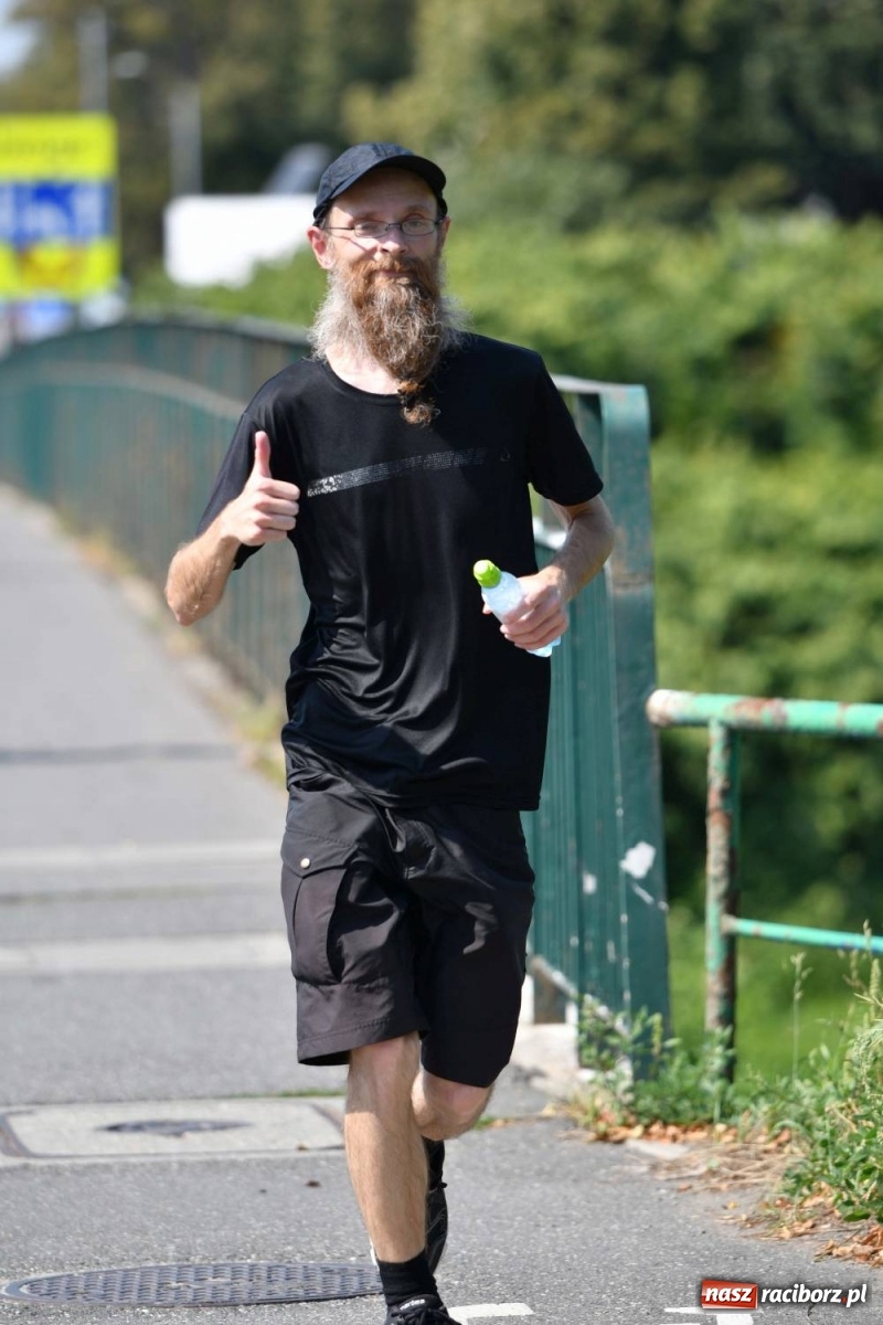 Zdjęcie w galerii na portalu naszraciborz.pl: Poznajcie śmiałków V Półmaratonu Rafako [FOTO] wiadomości z regionu
