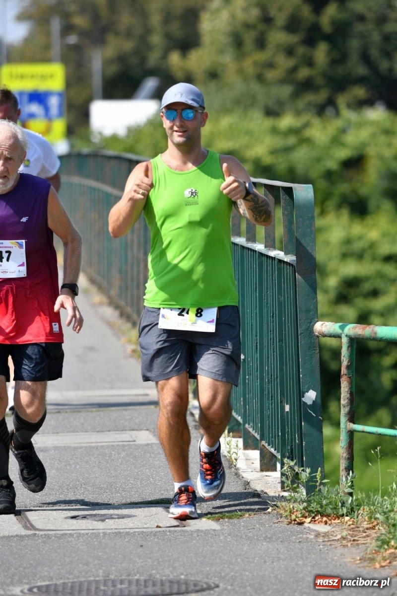 Zdjęcie w galerii na portalu naszraciborz.pl: Poznajcie śmiałków V Półmaratonu Rafako [FOTO] wiadomości z regionu