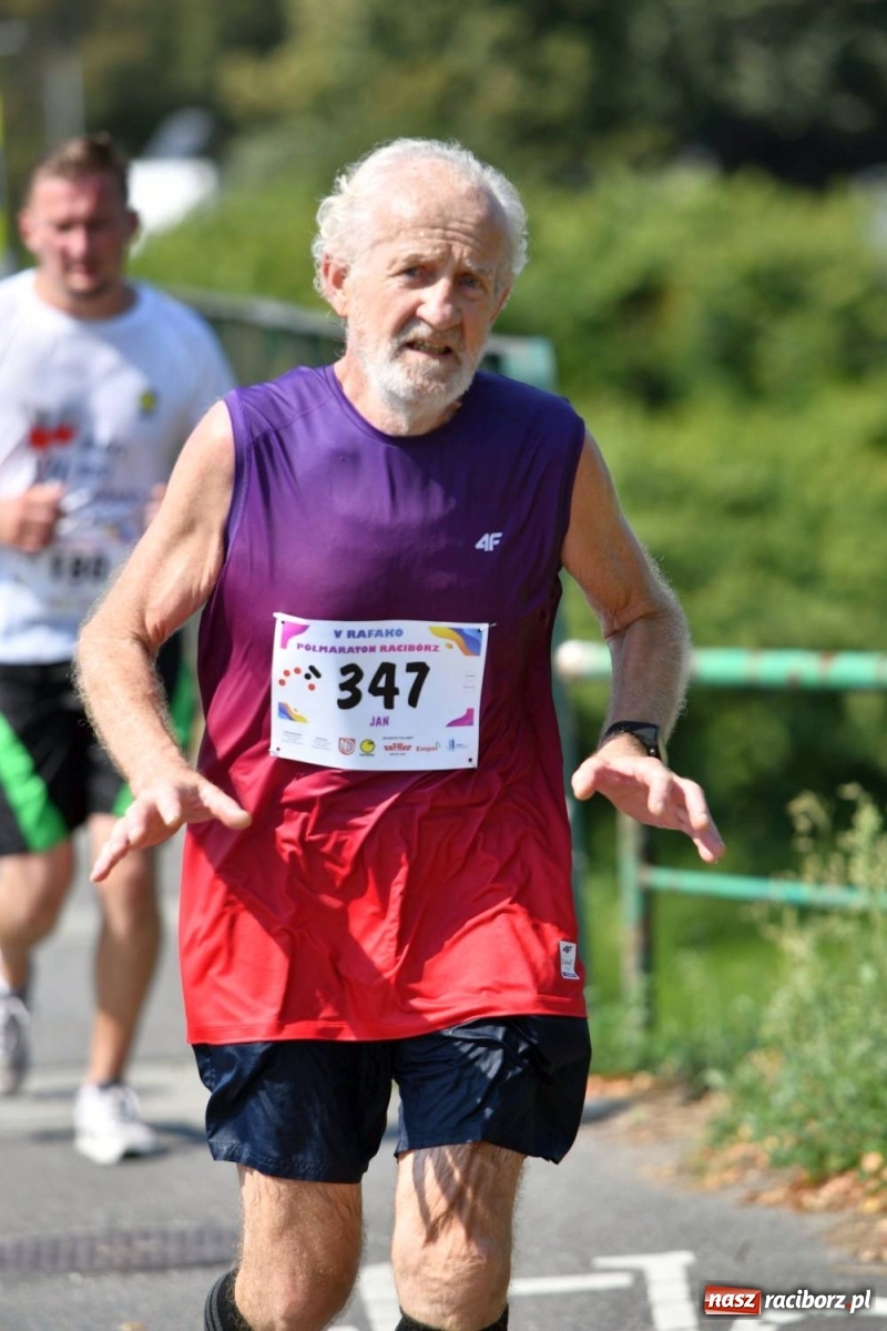 Zdjęcie w galerii na portalu naszraciborz.pl: Poznajcie śmiałków V Półmaratonu Rafako [FOTO] wiadomości z regionu