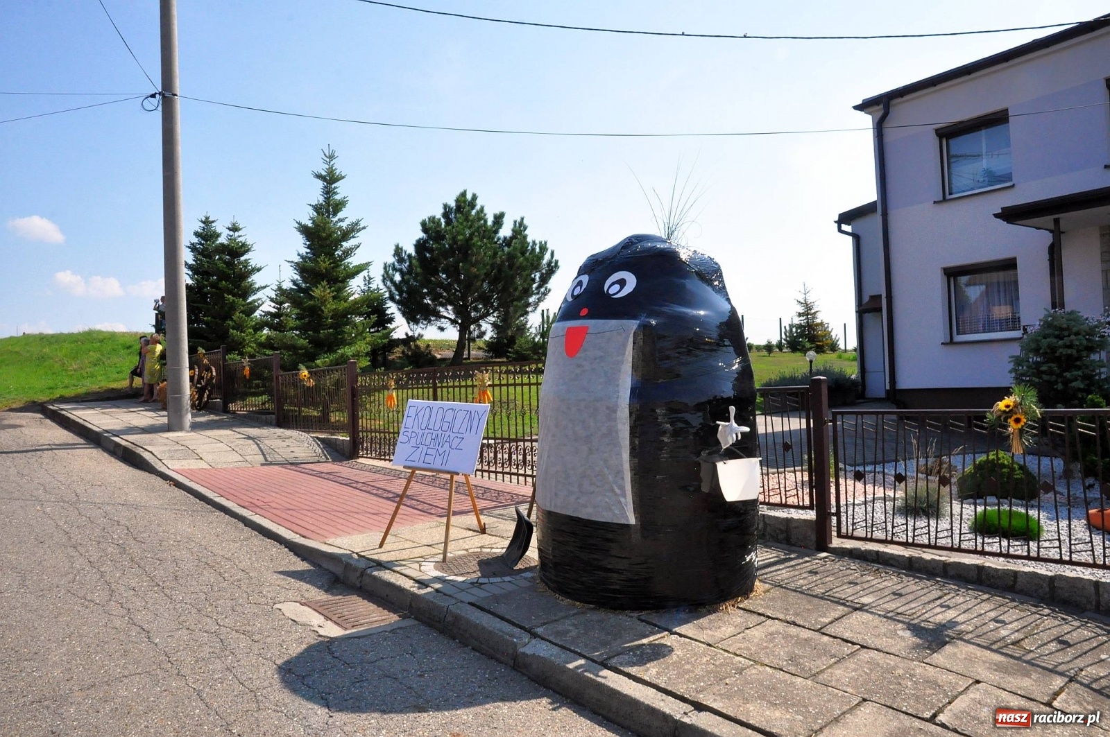 Zdjęcie w galerii na portalu naszraciborz.pl: Zike zake. Tak się bawi gmina Krzanowice!  wiadomości z regionu