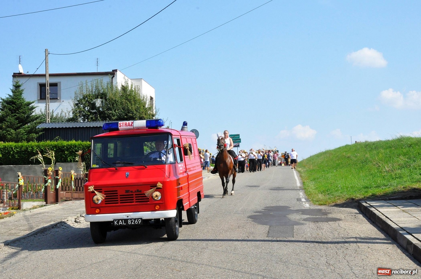 Zdjęcie w galerii na portalu naszraciborz.pl: Zike zake. Tak się bawi gmina Krzanowice!  wiadomości z regionu