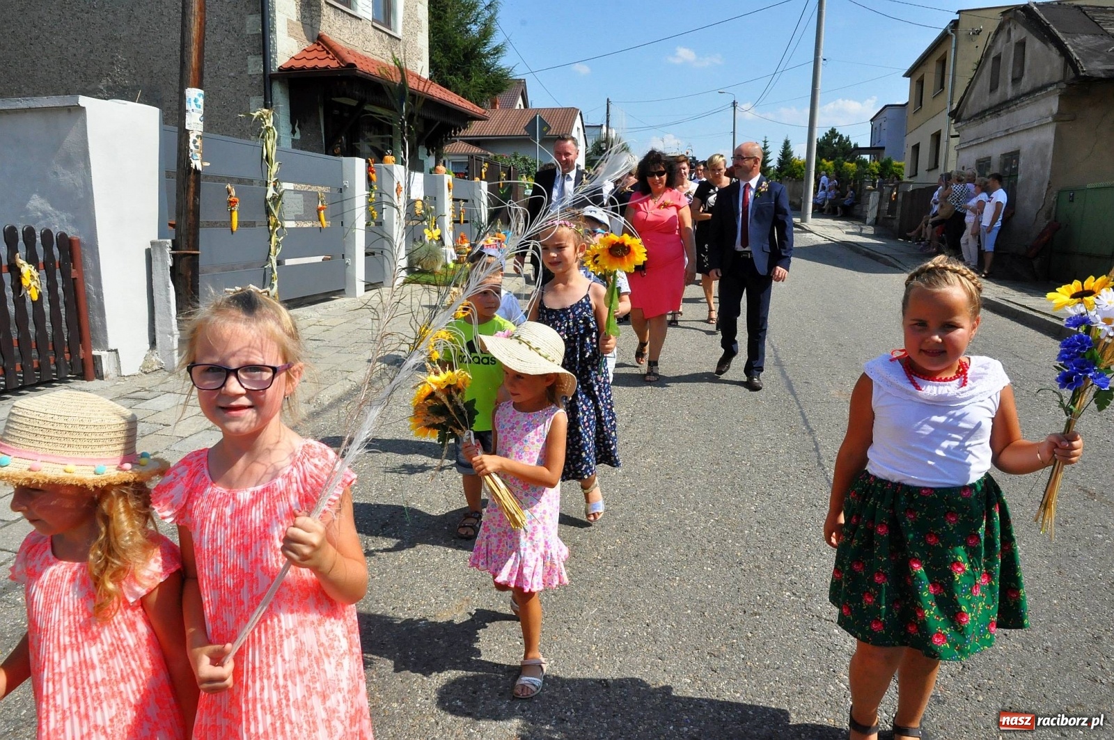 Zdjęcie w galerii na portalu naszraciborz.pl: Zike zake. Tak się bawi gmina Krzanowice!  wiadomości z regionu
