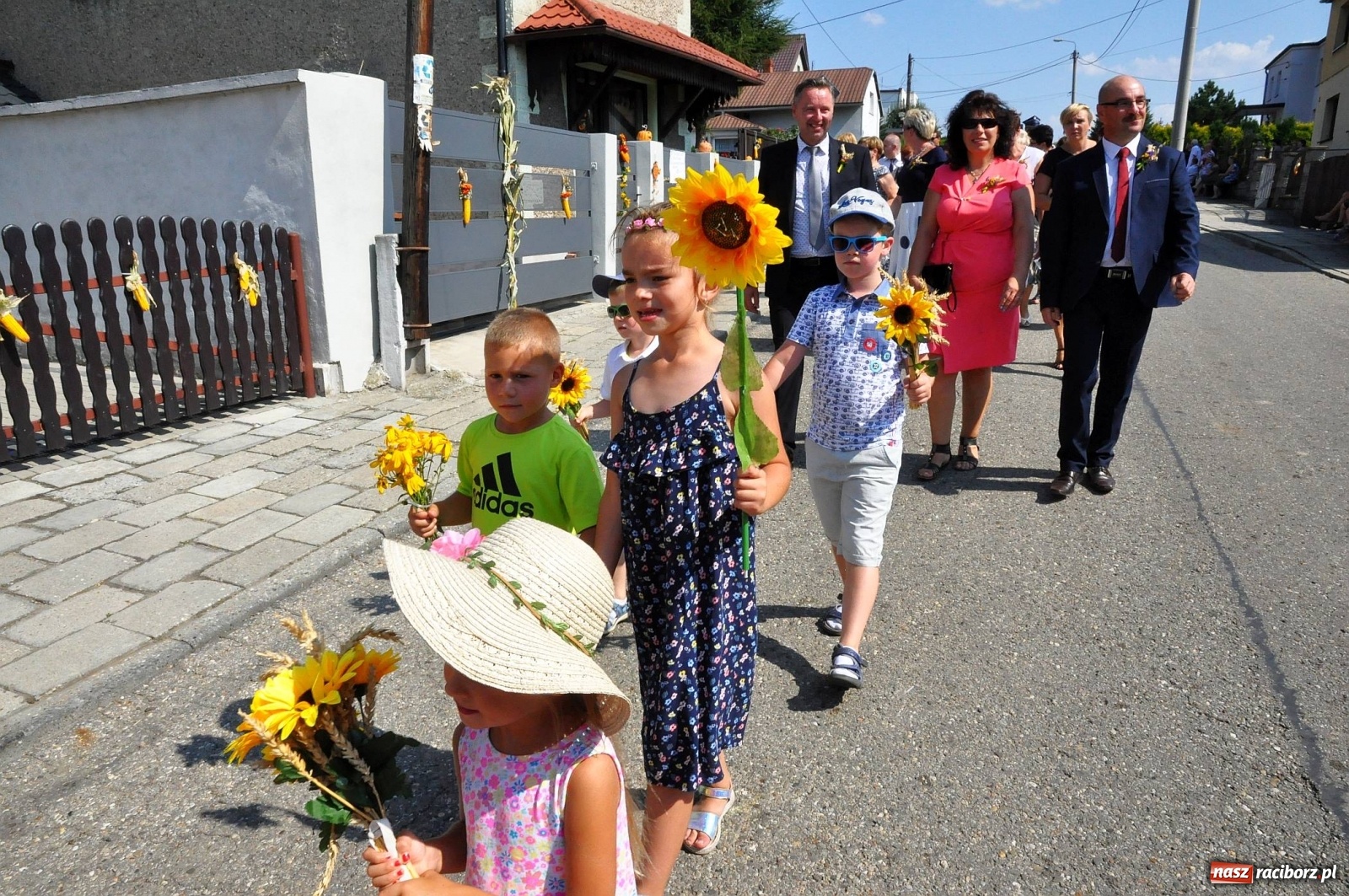 Zdjęcie w galerii na portalu naszraciborz.pl: Zike zake. Tak się bawi gmina Krzanowice!  wiadomości z regionu