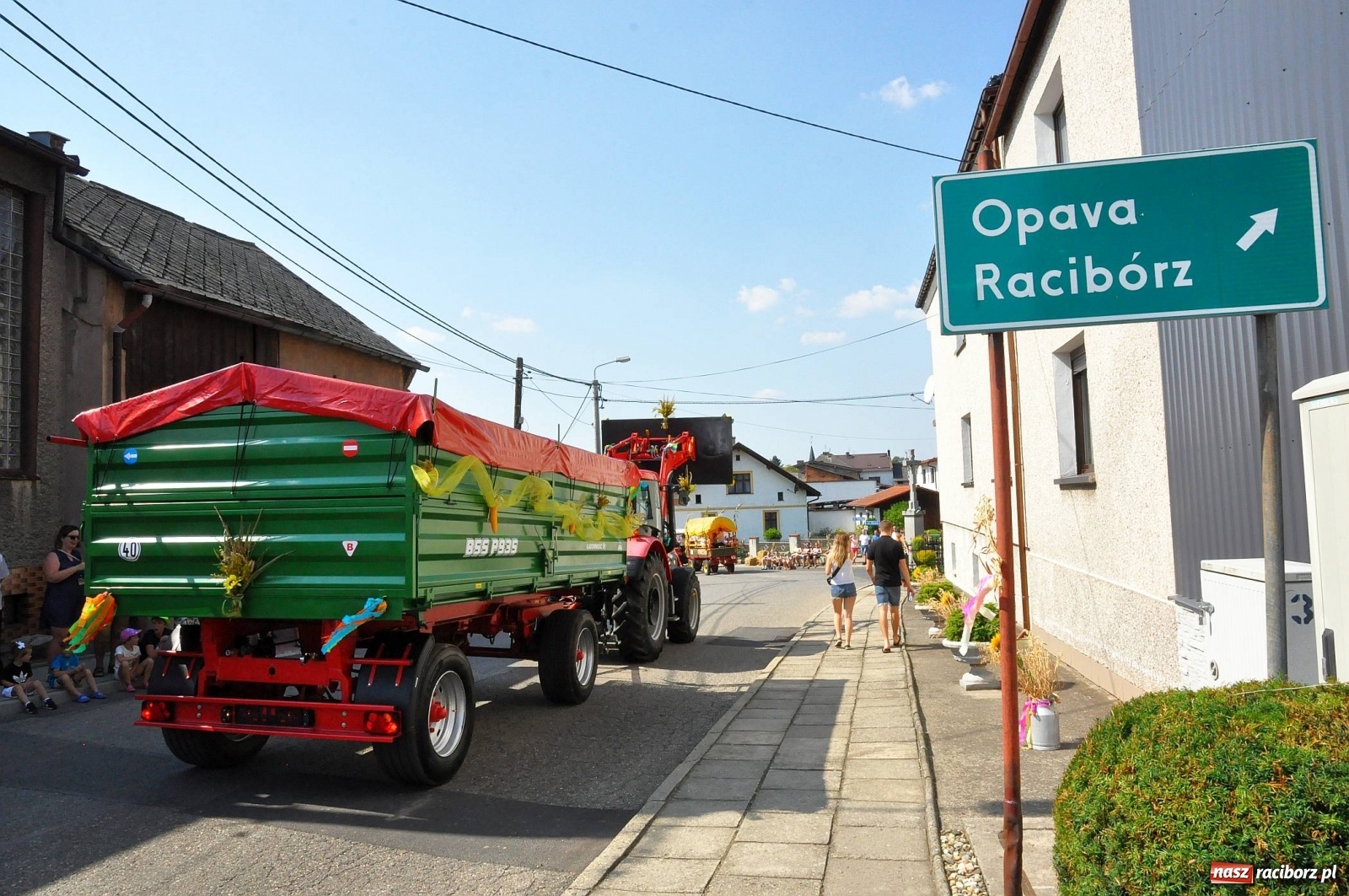 Zdjęcie w galerii na portalu naszraciborz.pl: Zike zake. Tak się bawi gmina Krzanowice!  wiadomości z regionu