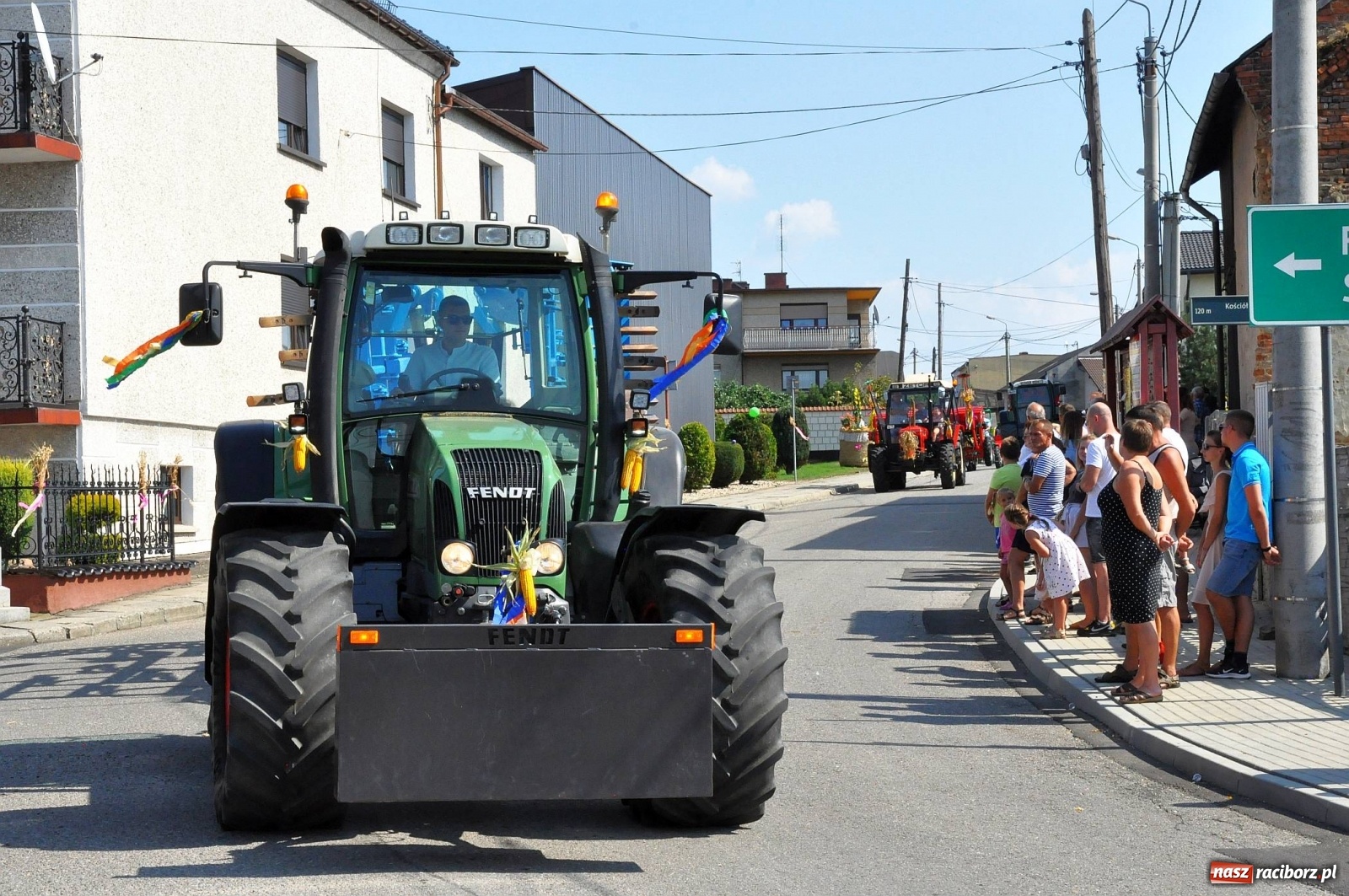 Zdjęcie w galerii na portalu naszraciborz.pl: Zike zake. Tak się bawi gmina Krzanowice!  wiadomości z regionu