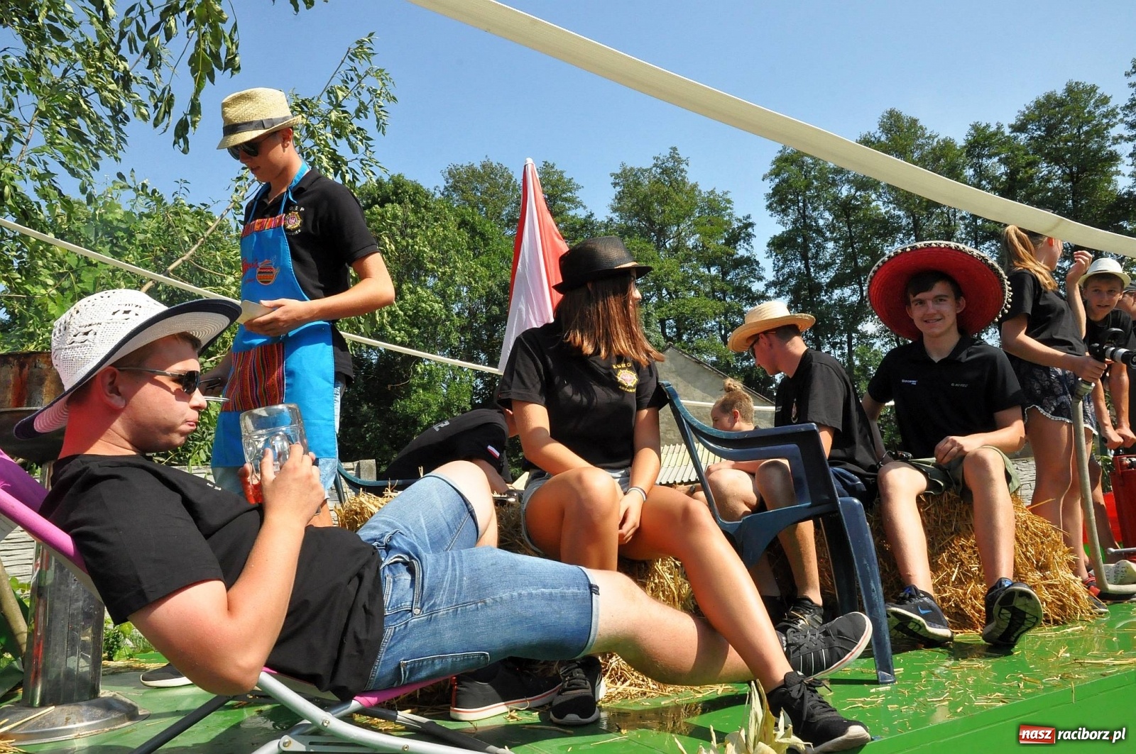 Zdjęcie w galerii na portalu naszraciborz.pl: Zike zake. Tak się bawi gmina Krzanowice!  wiadomości z regionu