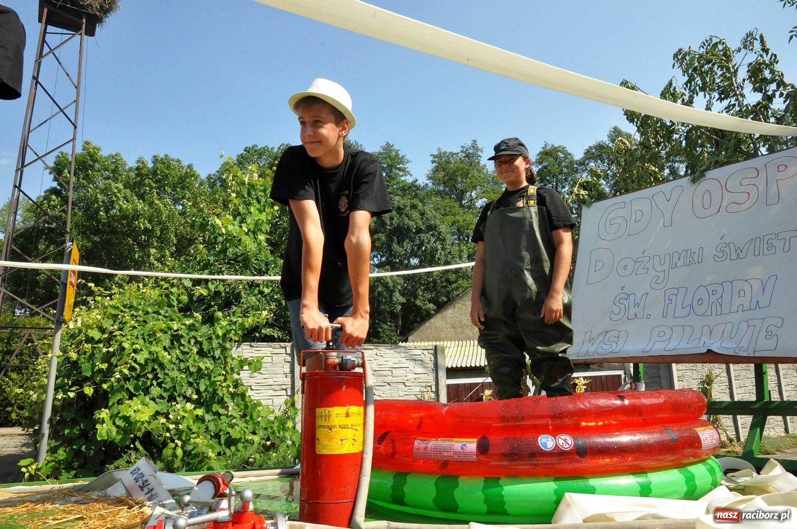 Zdjęcie w galerii na portalu naszraciborz.pl: Zike zake. Tak się bawi gmina Krzanowice!  wiadomości z regionu