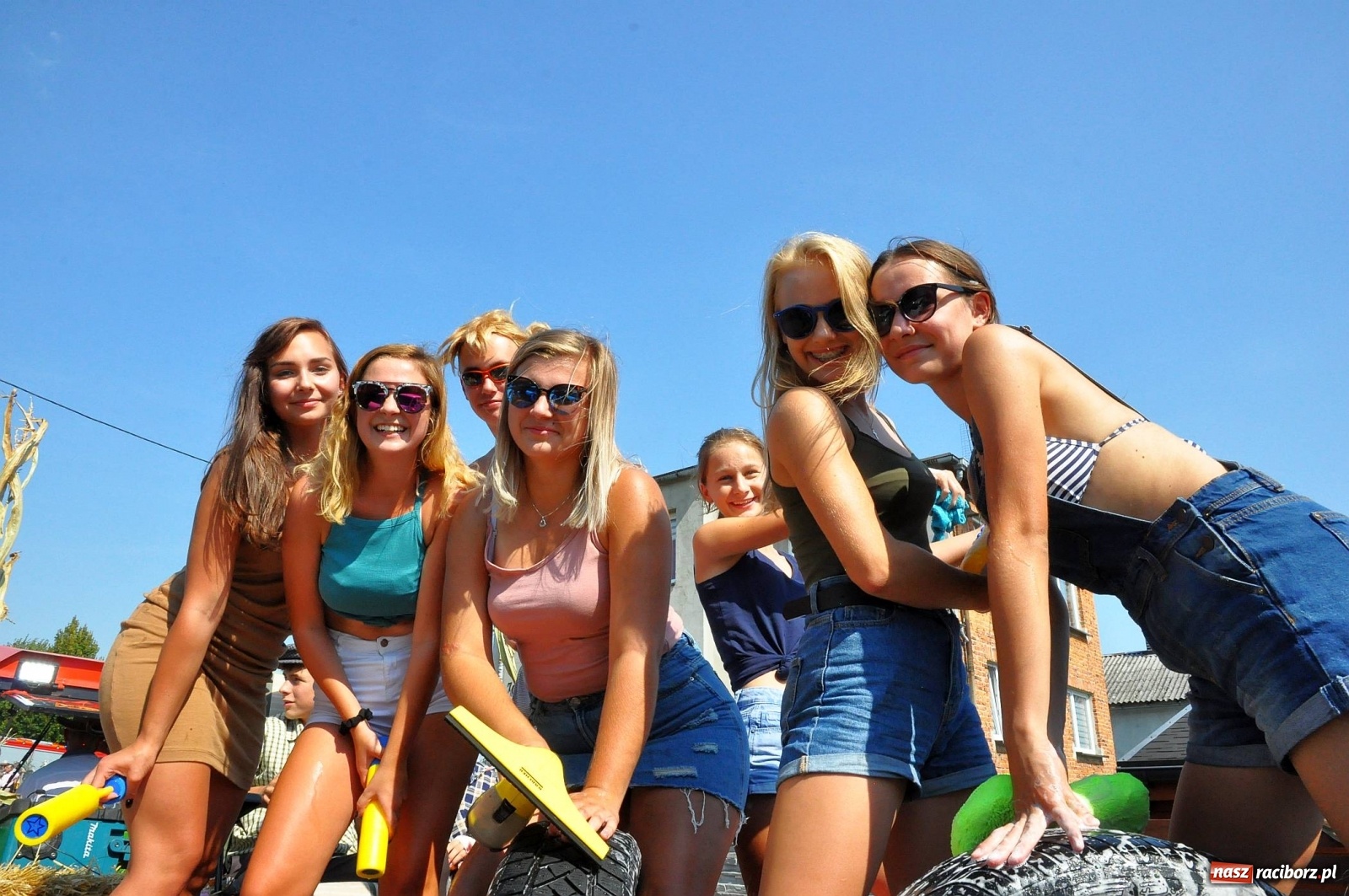 Zdjęcie w galerii na portalu naszraciborz.pl: Zike zake. Tak się bawi gmina Krzanowice!  wiadomości z regionu