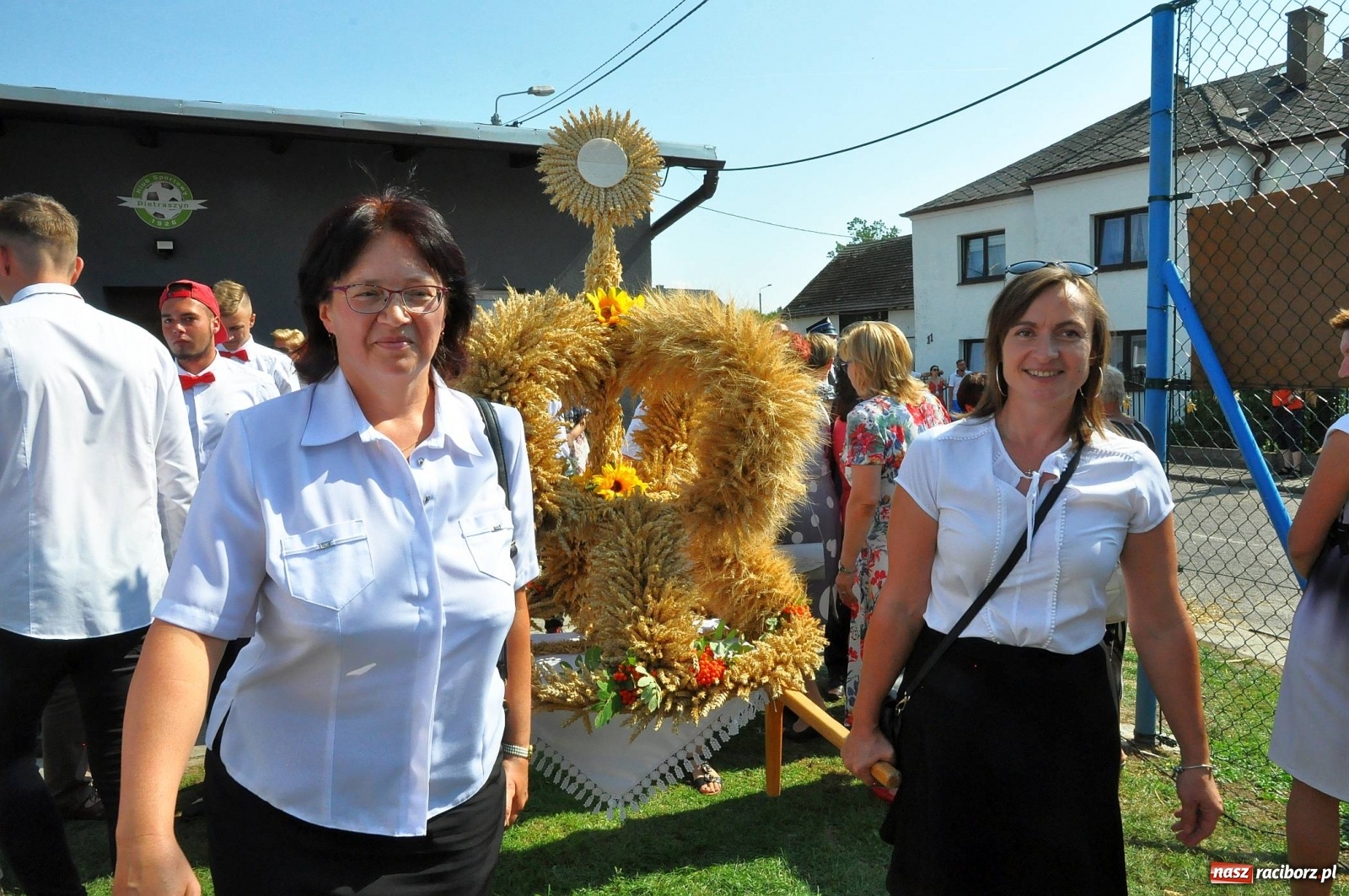Zdjęcie w galerii na portalu naszraciborz.pl: Zike zake. Tak się bawi gmina Krzanowice!  wiadomości z regionu