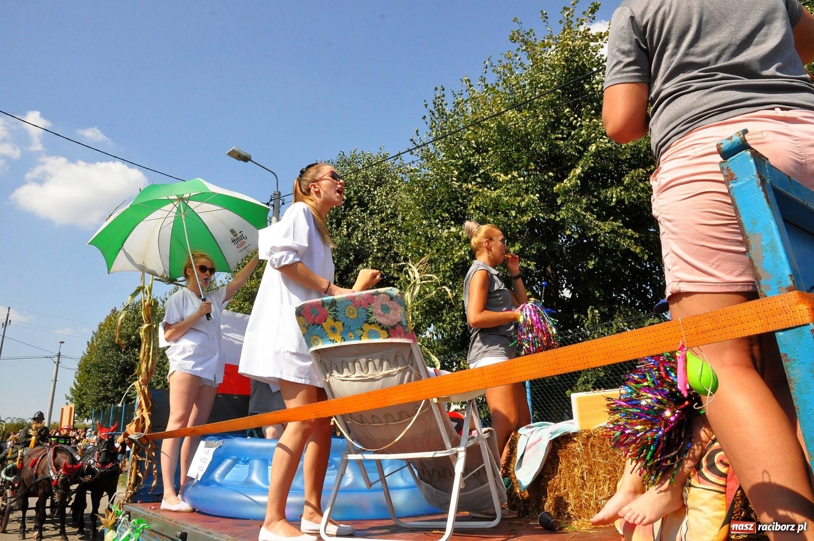 Zdjęcie w galerii na portalu naszraciborz.pl: Zike zake. Tak się bawi gmina Krzanowice!  wiadomości z regionu