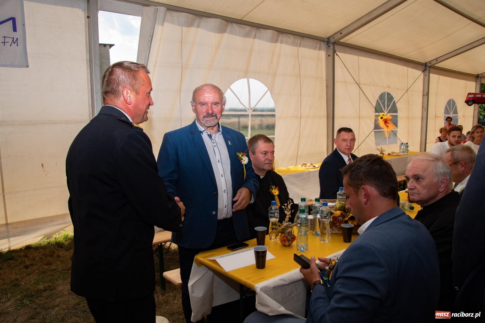 Zdjęcie w galerii na portalu naszraciborz.pl: Dożynki gminy Lyski w Raszczycach. Wesoły korowód  i znamienici goście [FOTO i WIDEO] wiadomości z regionu