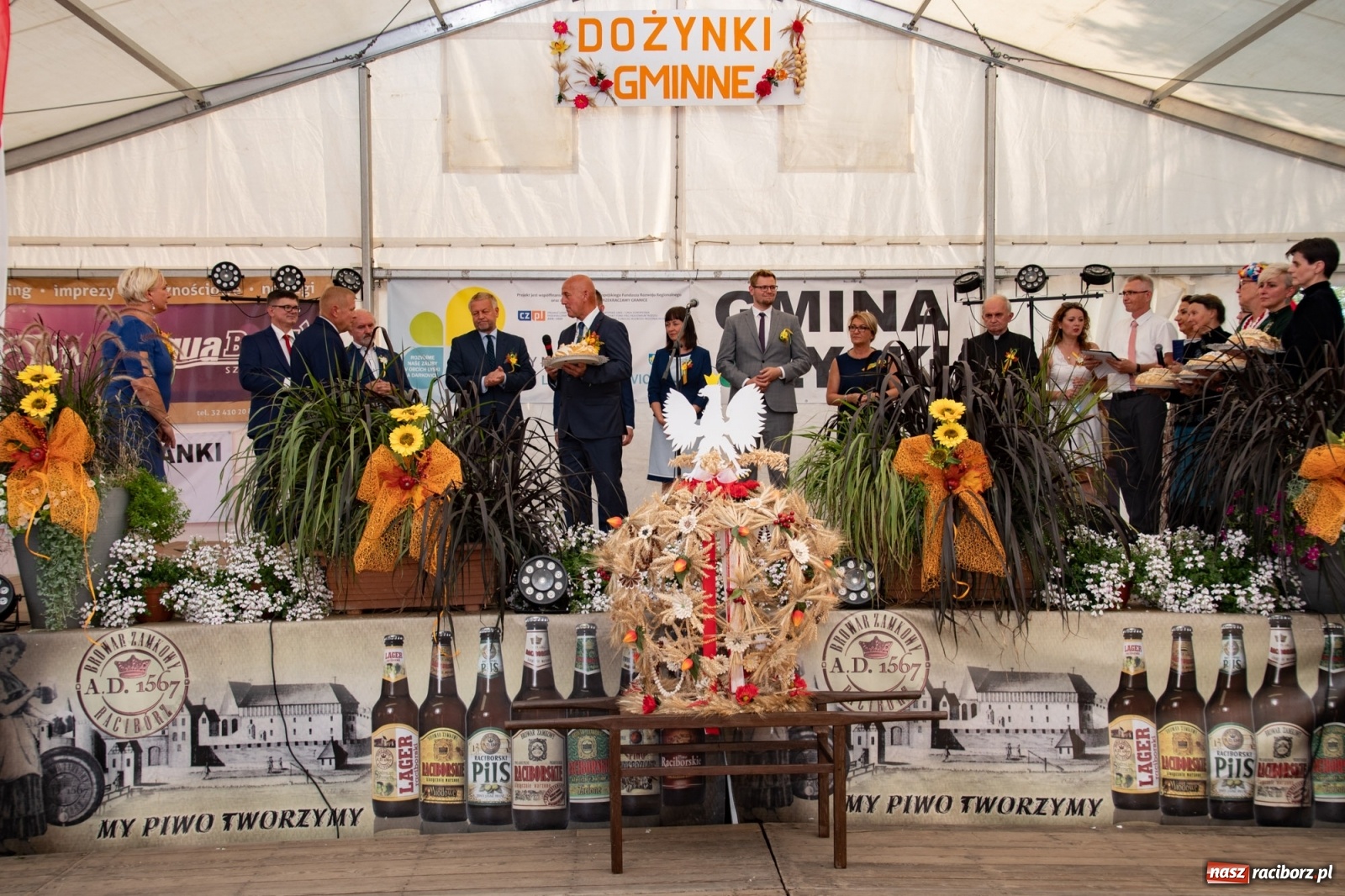 Zdjęcie w galerii na portalu naszraciborz.pl: Dożynki gminy Lyski w Raszczycach. Wesoły korowód  i znamienici goście [FOTO i WIDEO] wiadomości z regionu