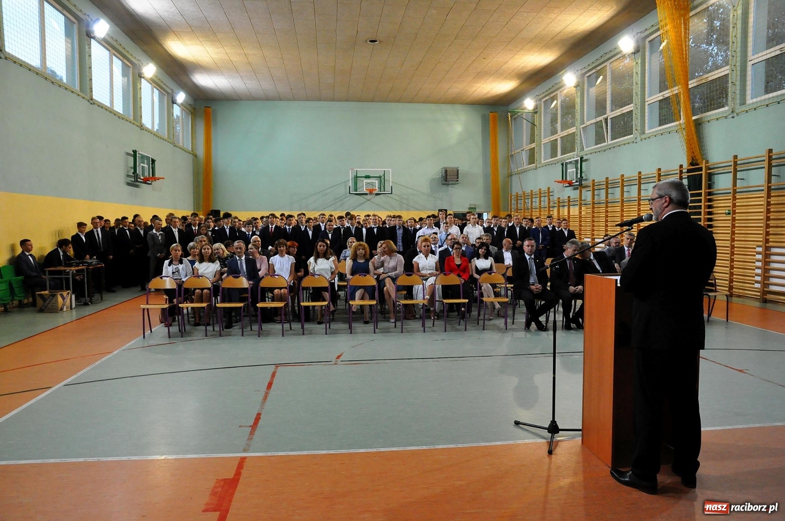 Zdjęcie w galerii na portalu naszraciborz.pl: Nie z takimi problemami Mechanik sobie radził [FOTO i WIDEO]  wiadomości z regionu