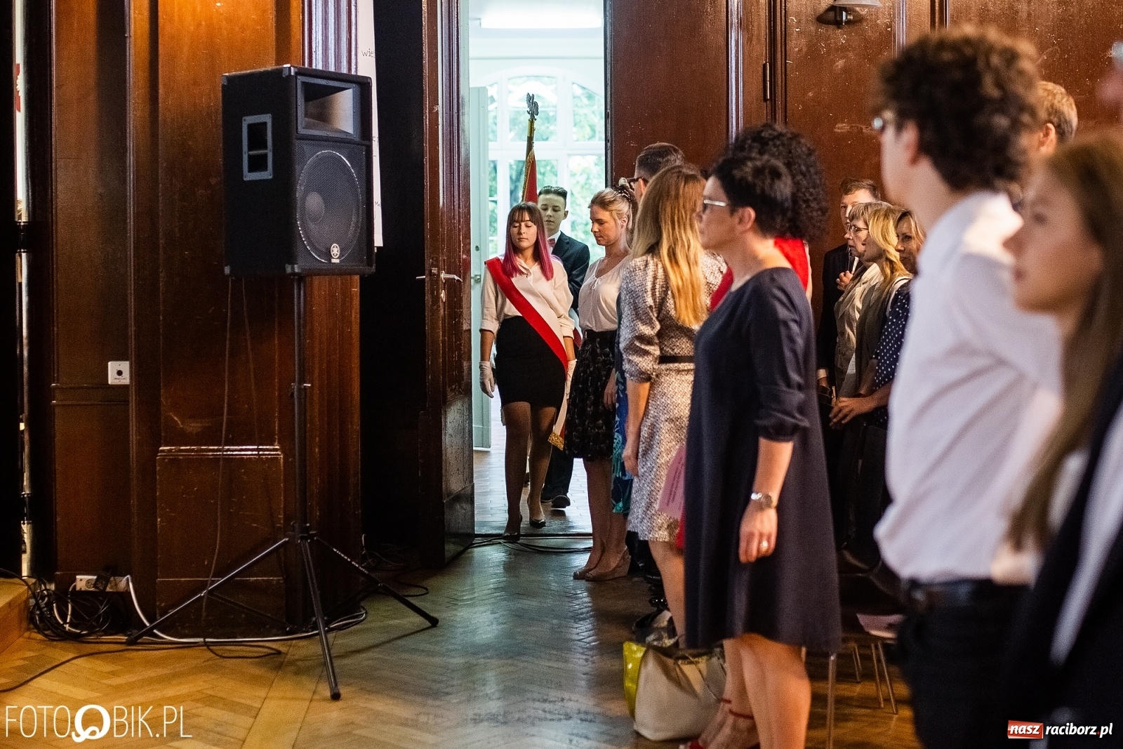 Zdjęcie w galerii na portalu naszraciborz.pl: Inauguracja roku szkolnego w I LO wiadomości z regionu