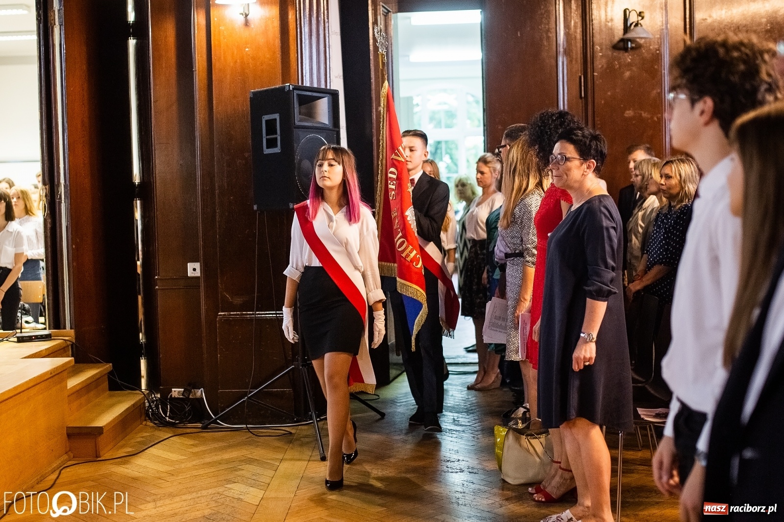 Zdjęcie w galerii na portalu naszraciborz.pl: Inauguracja roku szkolnego w I LO wiadomości z regionu