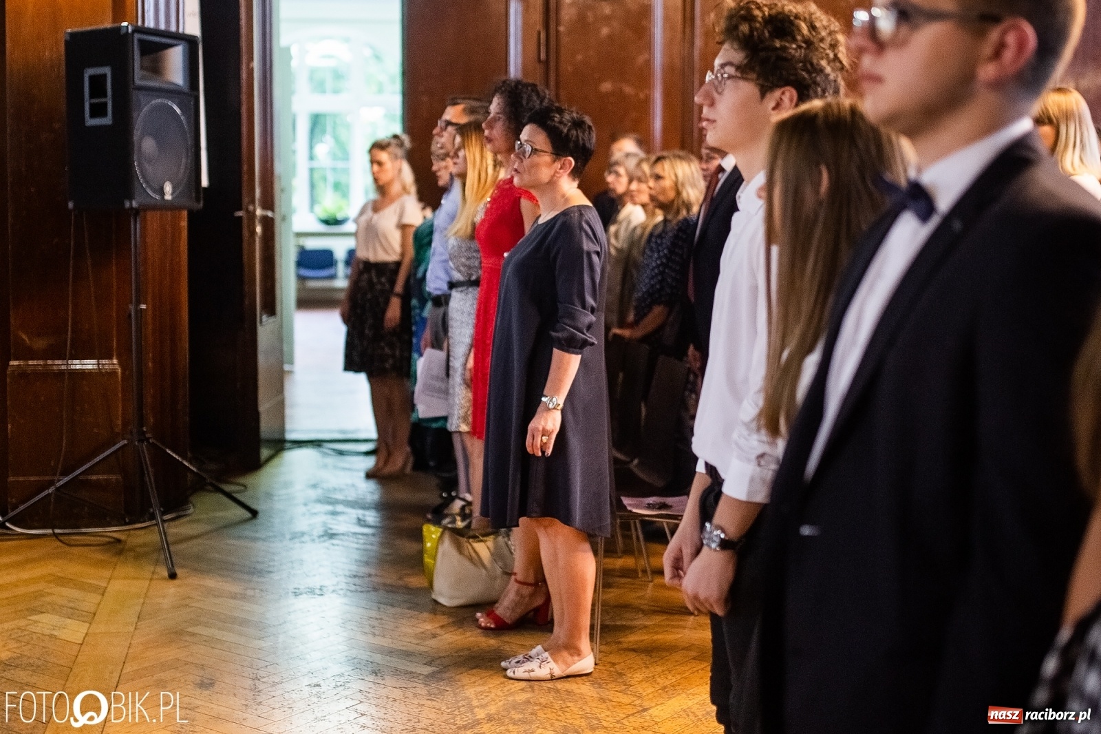 Zdjęcie w galerii na portalu naszraciborz.pl: Inauguracja roku szkolnego w I LO wiadomości z regionu